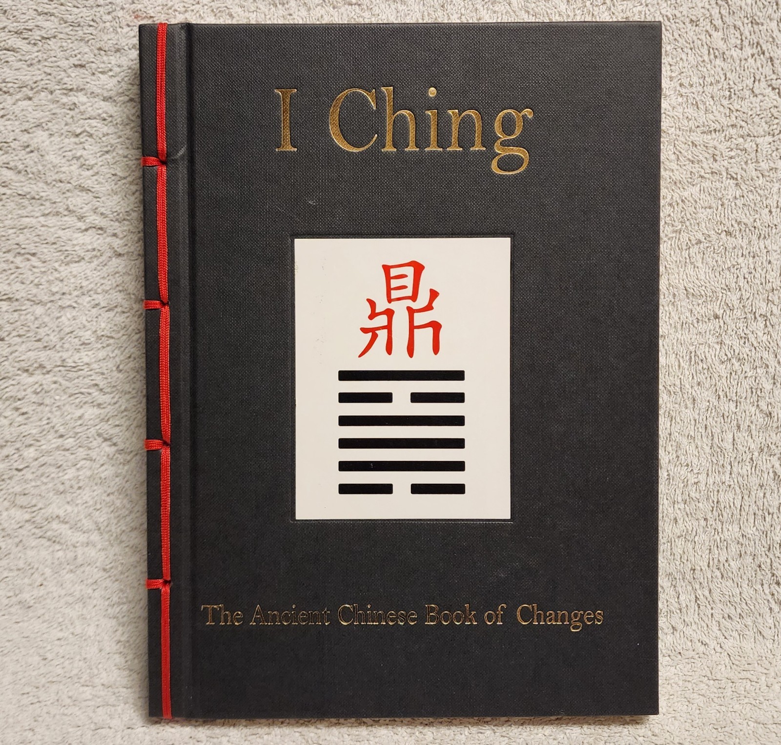 I Ching The Ancient Chinese Book of Changes Amber Books Hardcover Chartwell 2014