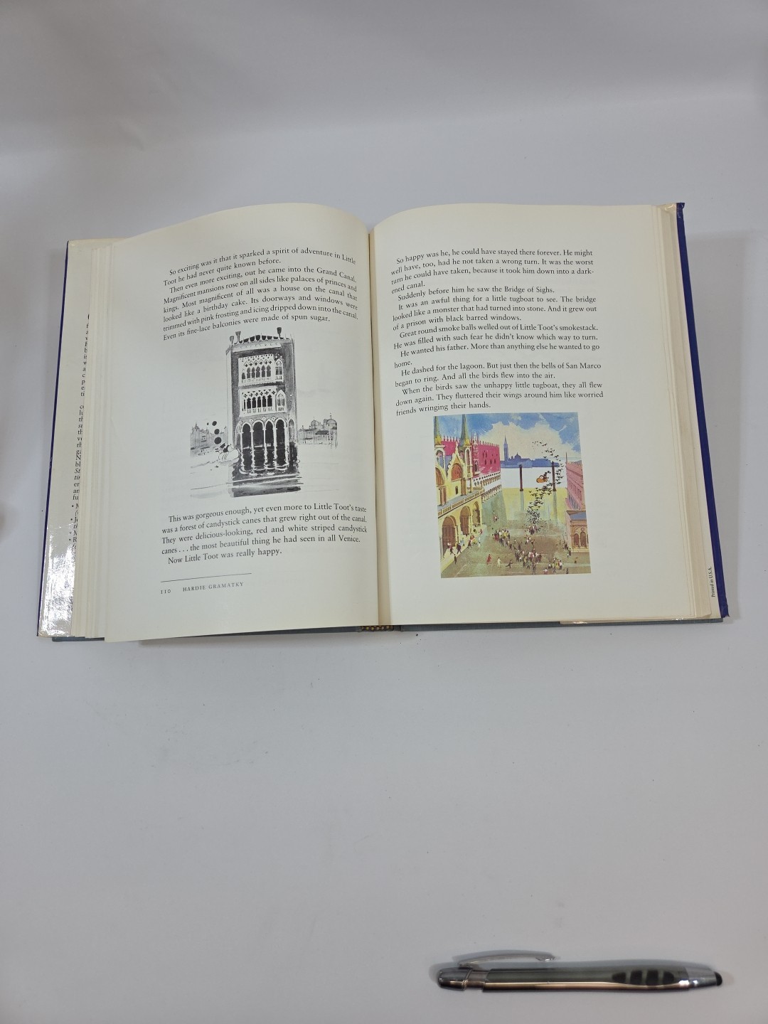 The World Treasury of Children’s Literature 1984 HCDJ Illustrat Collectable Book