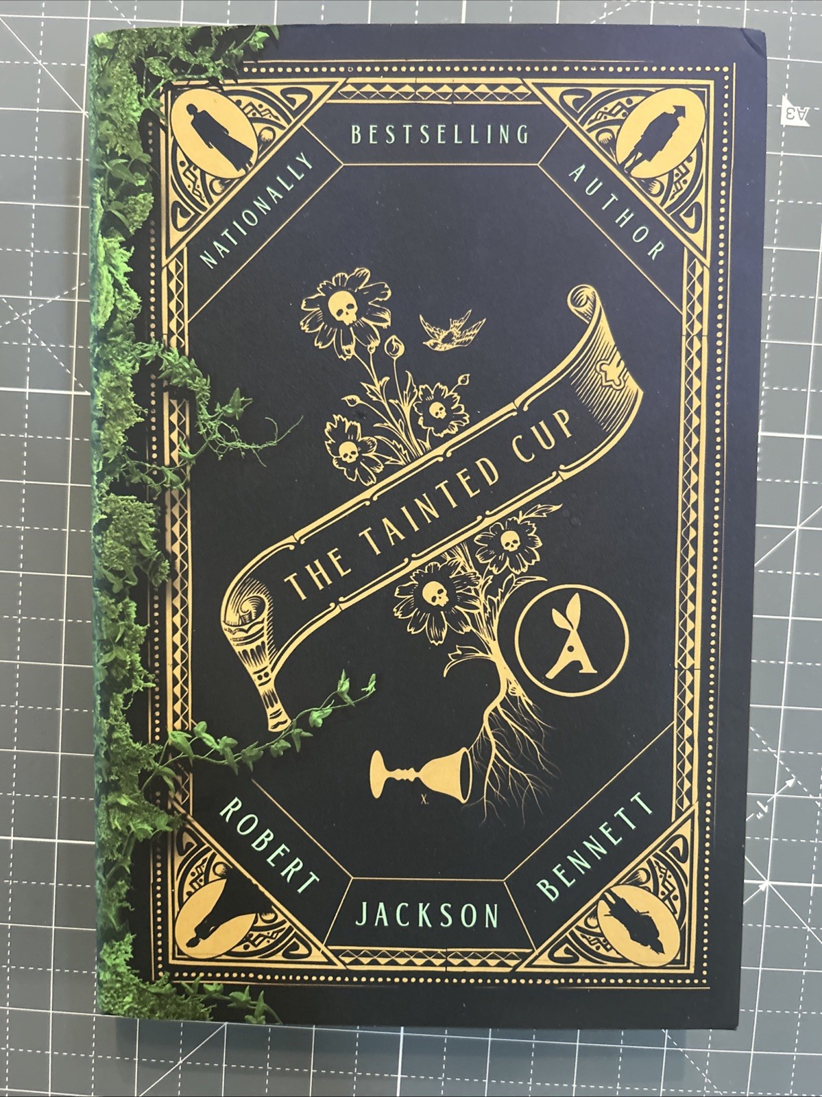Tainted Cup by Robert Jackson Bennett – Aardvark 1st Print Hugo winner