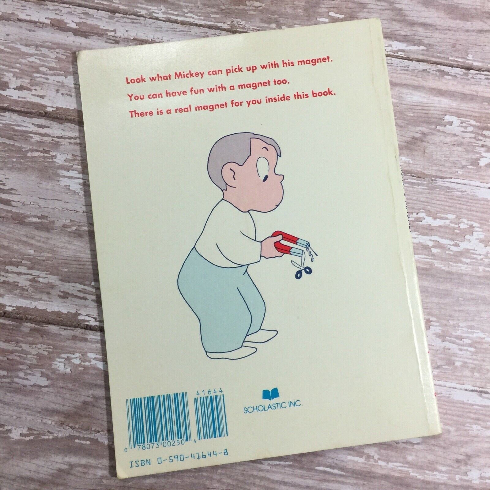 Vtg Children’s Story Book Scholastic Mickey’s Magnet illustrated Kids Discovery