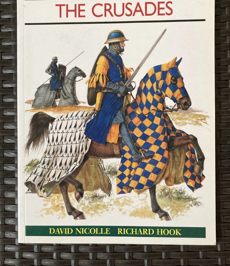 The Crusades Elite Series: History Of Famous Fighting Men Paperback 40 Photos