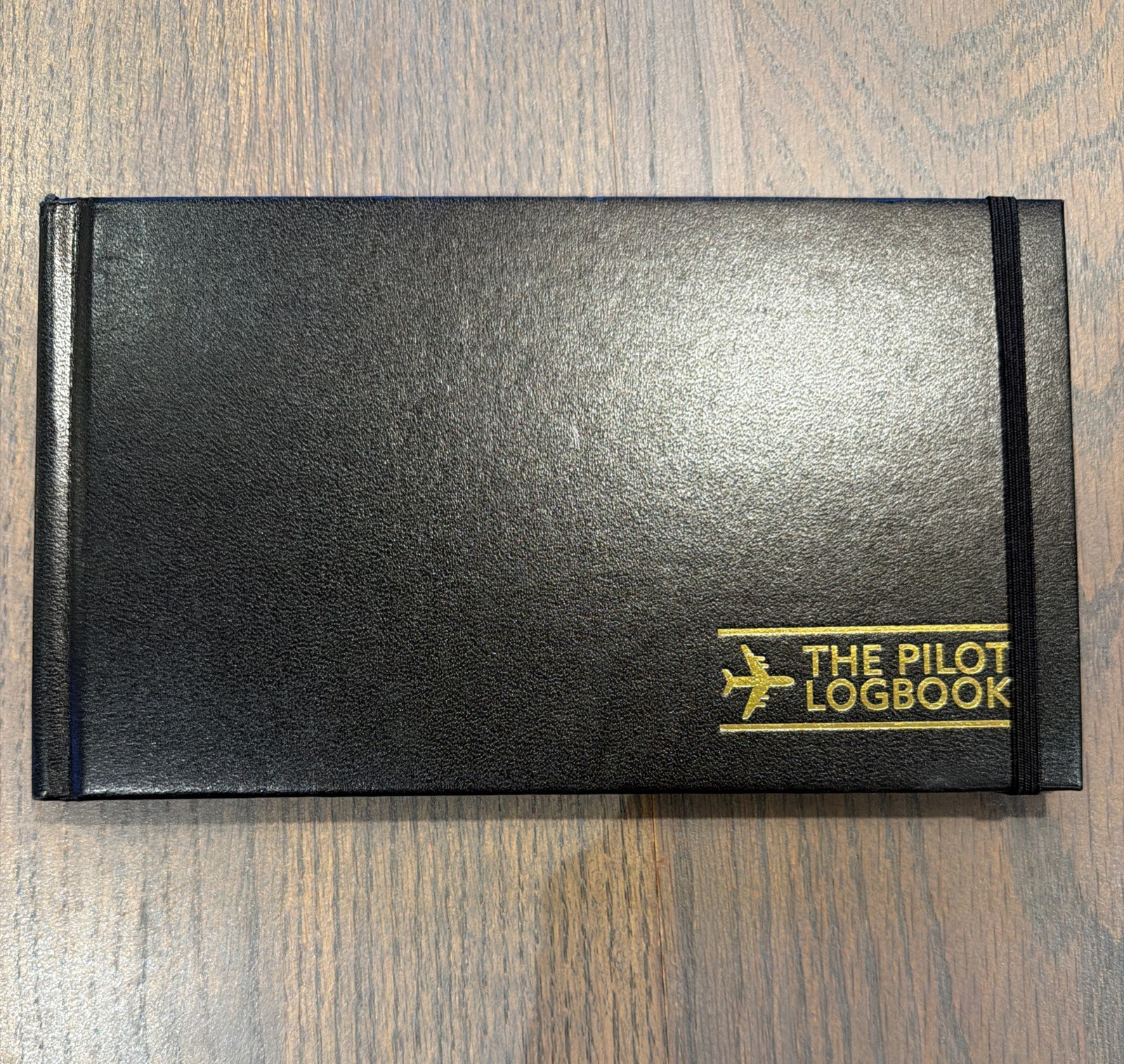 Pilot Log Book by Inc. Peter Pauper Press (Hardcover, 96 page, 40 Flights)