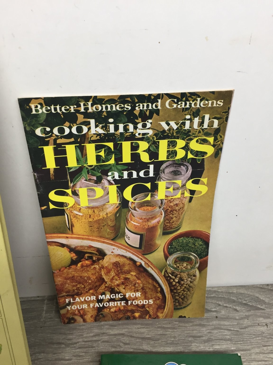 Herbs & Herbal Book lot Gardens Growing Drying Using Herbs Gardening Cookbook