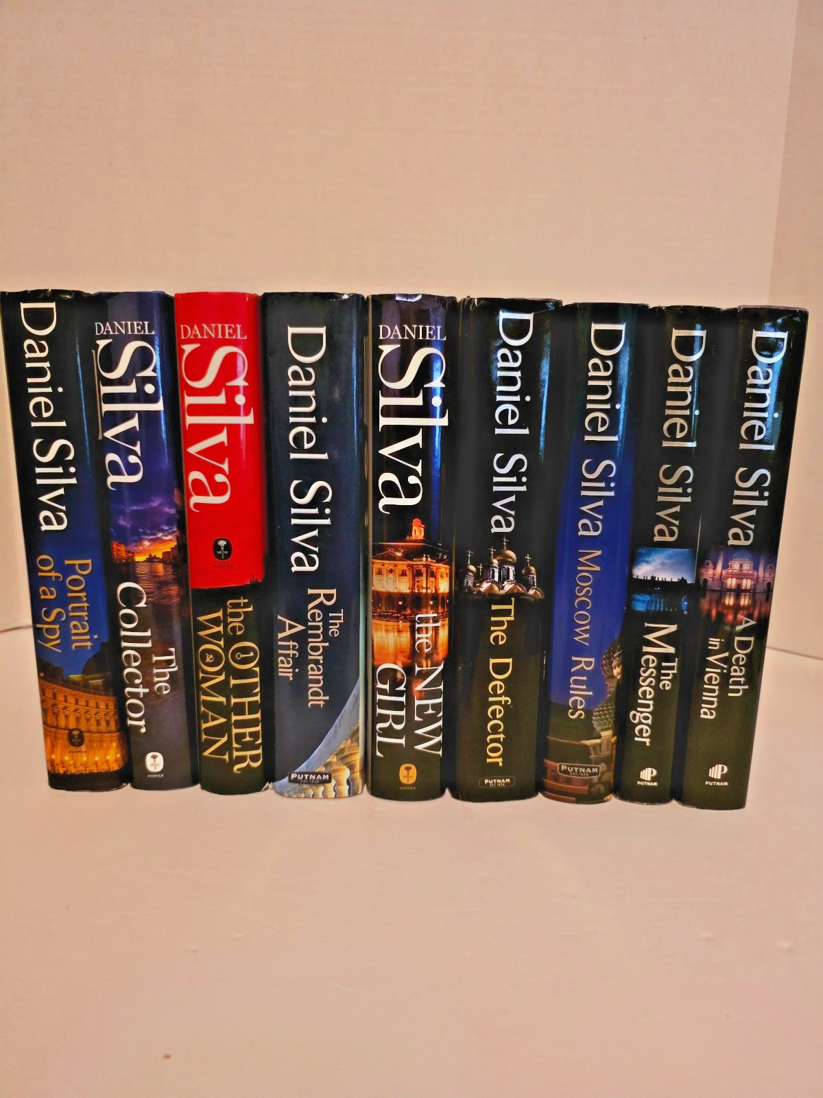 Daniel Silva Hardcover Spy Thriller Lot of 8 Gabriel Allon Novels Putnam Harper