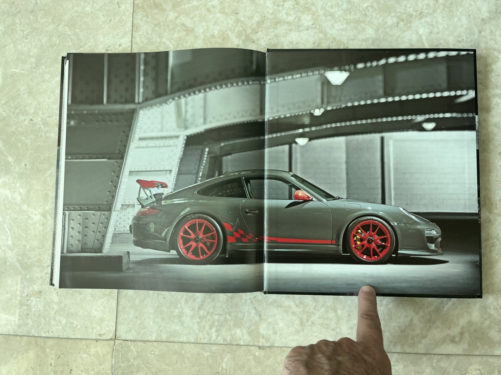 The Complete Book of Porsche 911: Every Model Since 1964- Randy Leffingwell