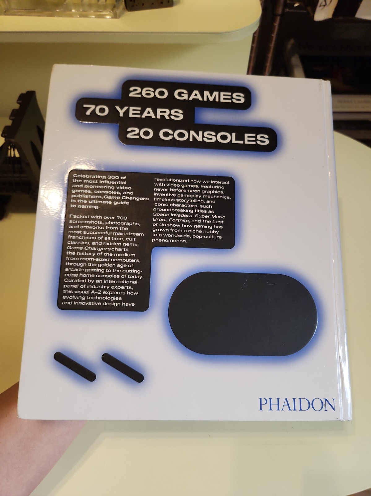 GAME CHANGERS THE VIDEO GAME REVOLUTION PHAIDON HC GAMER BOOK S11