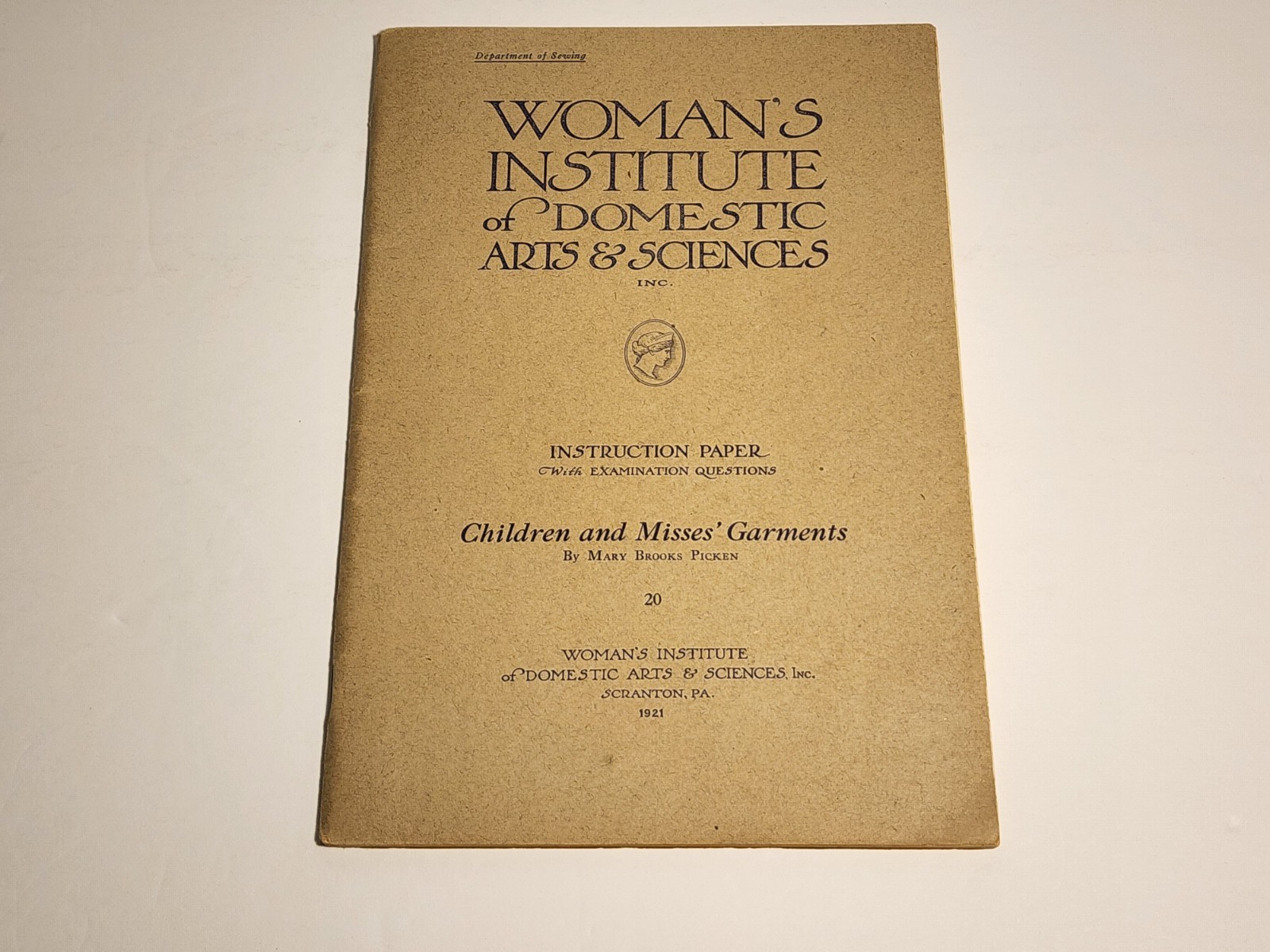 Woman’s Institute of Domestic Arts Booklet by Mary Brooks Picken You Pick!