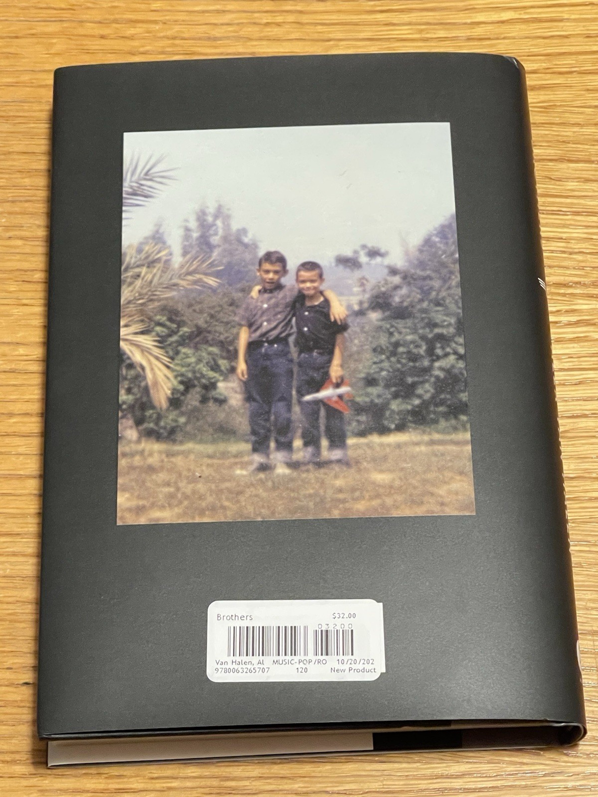 TWO SIGNATURE PAGES! SIGNED TWICE Brothers Book Alex Van Halen 1st Edition