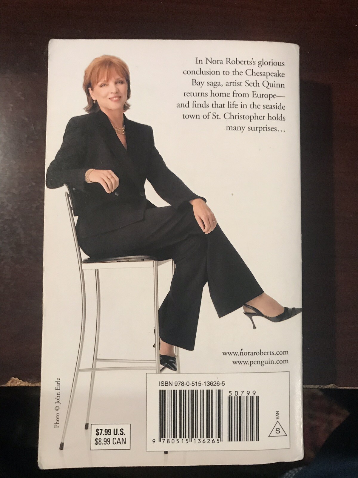 2002 “Chesapeake Blue” Book by Nora Roberts – Used, 371 Pages, Paperback