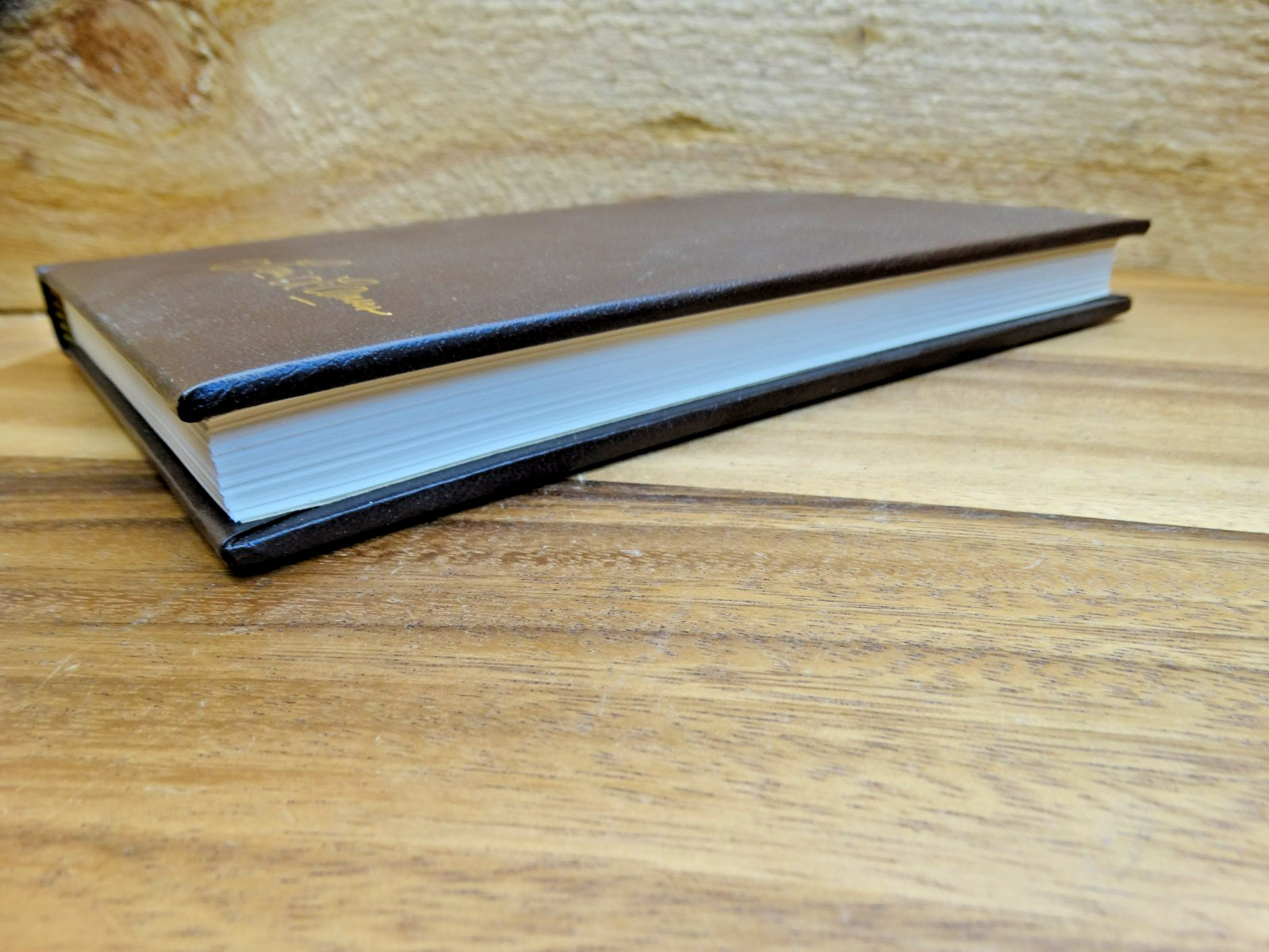 Louis L’Amour “Sackett” – Western Leatherette Book NEW