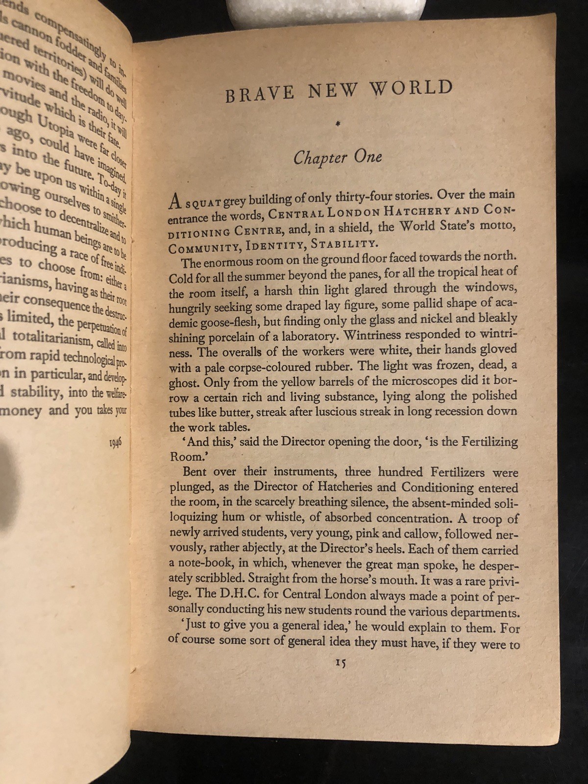Aldous Huxley Brave New World Penguin 1052 UK 1959 Reprint Acceptable