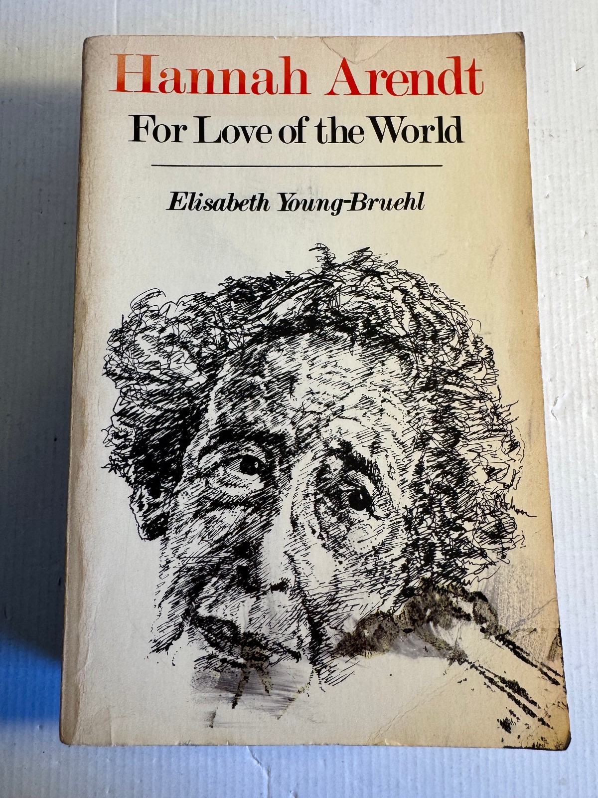 Hannah Arendt For Love of the World Elisabeth Young-Bruehl Good Yale 1982