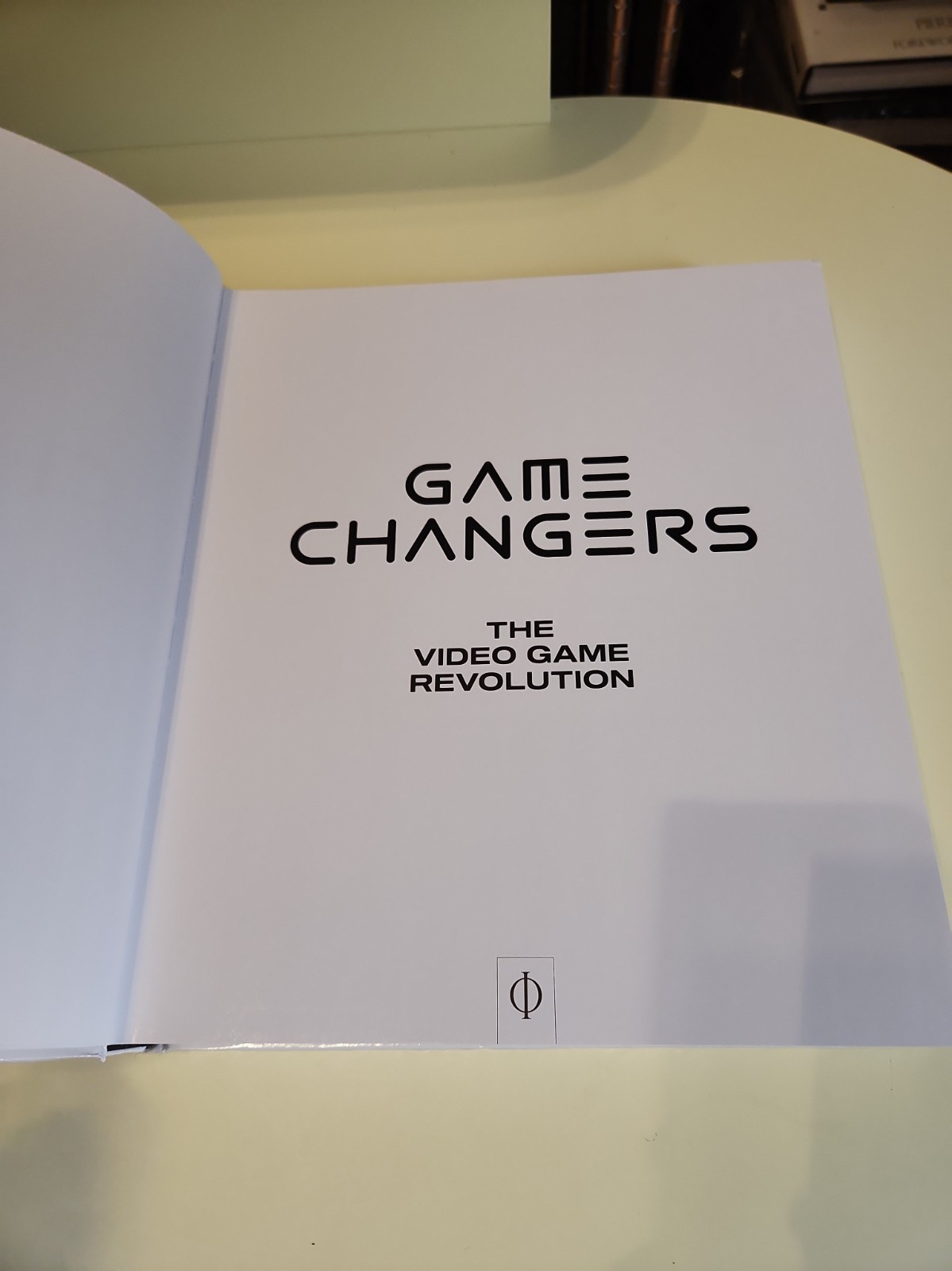 GAME CHANGERS THE VIDEO GAME REVOLUTION PHAIDON HC GAMER BOOK S11