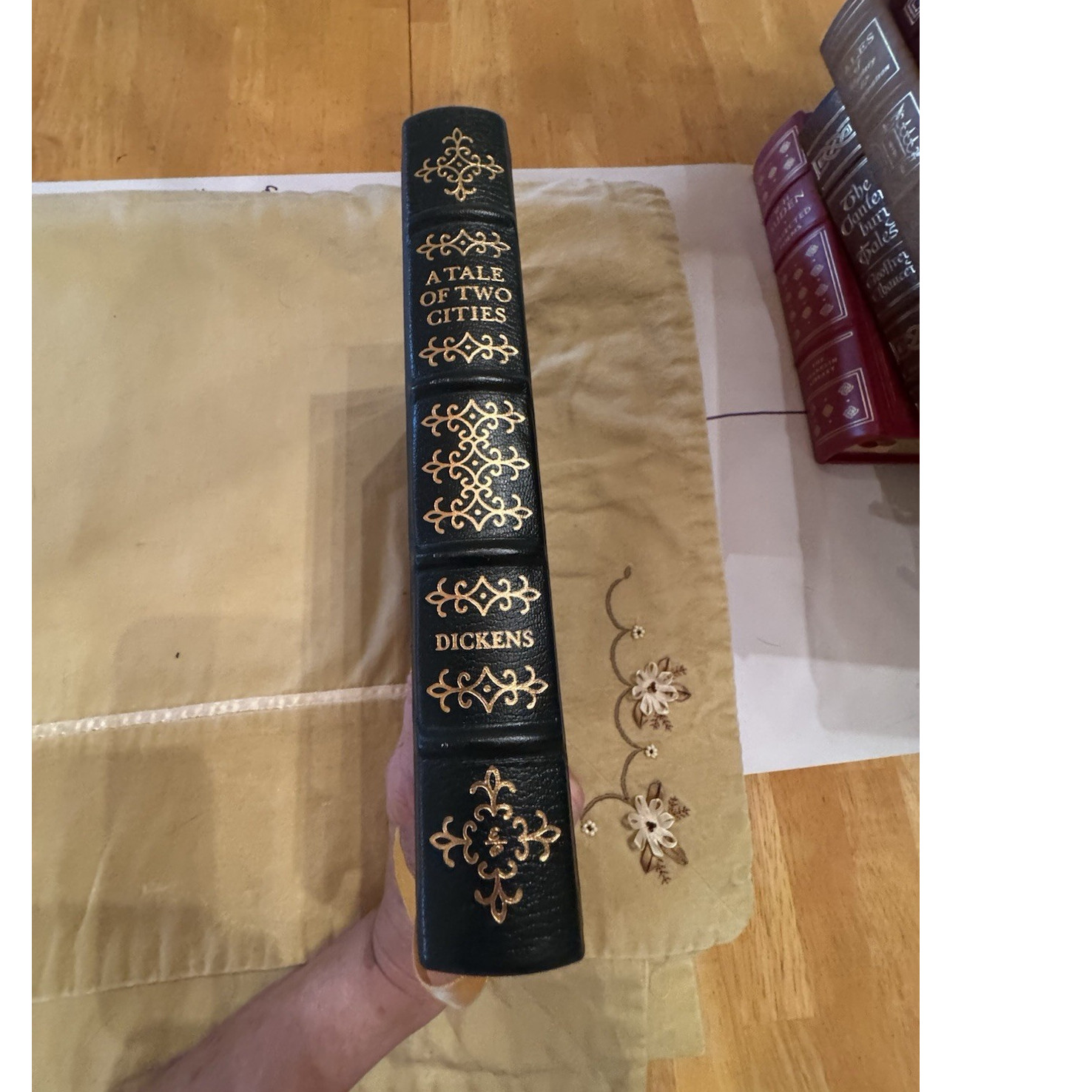 The Easton Press A Tale of Two Cities Charles Dickens Leather HC Illus Coll Ed