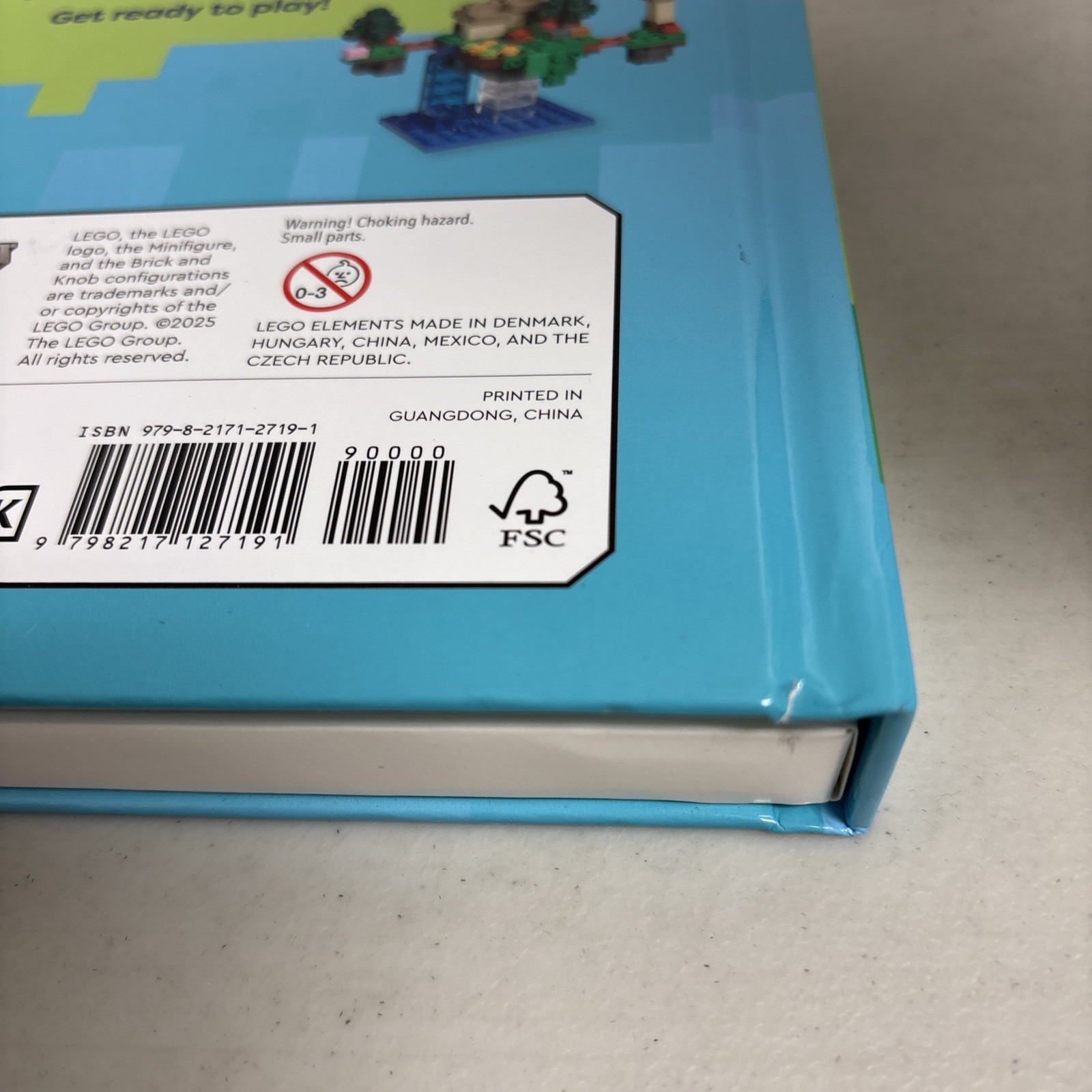 LEGO Minecraft Ideas Hardcover Book With 2 lego models