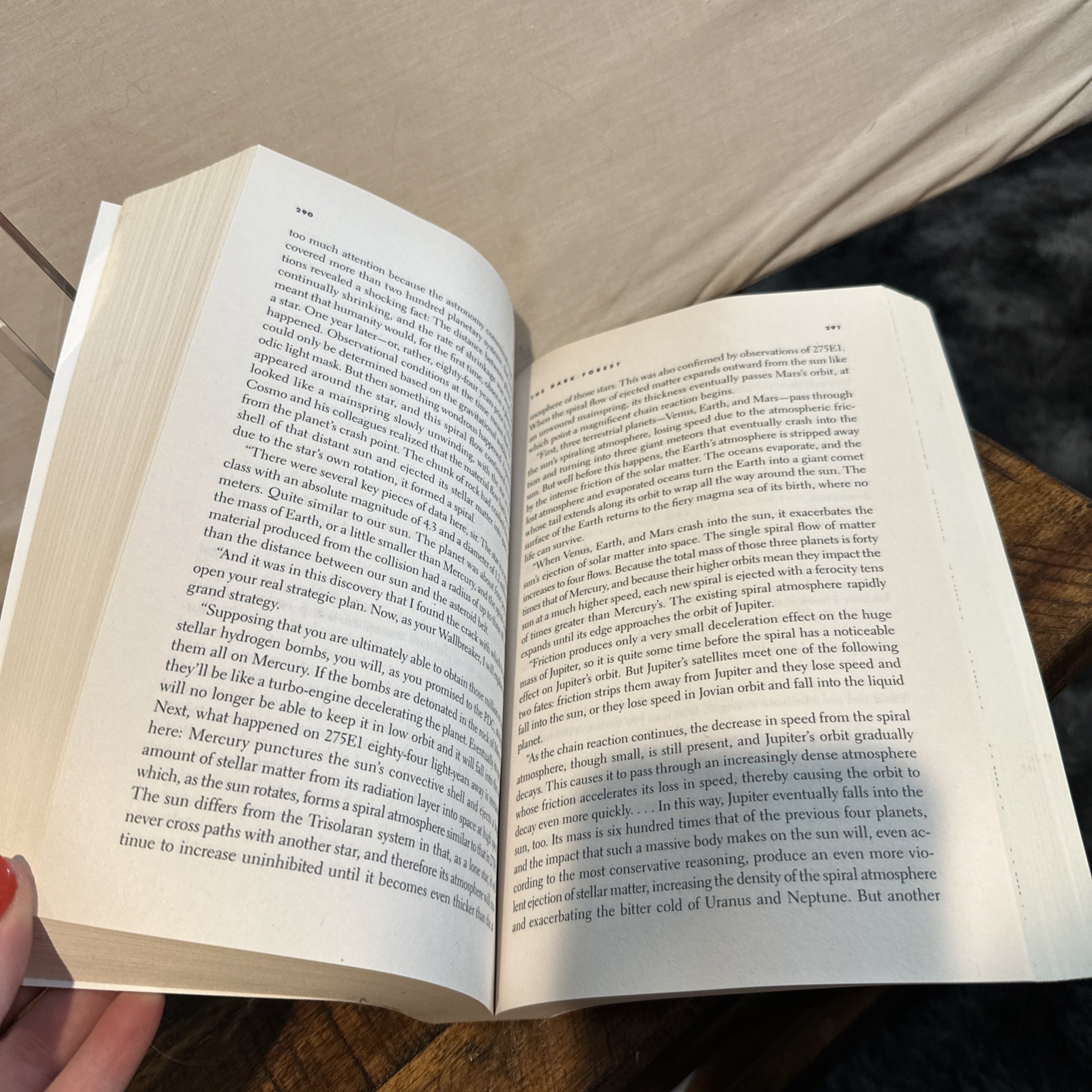 The Dark Forest (Remembrance of Earth’s Past) – Paperback By Liu, Cixin – GOOD