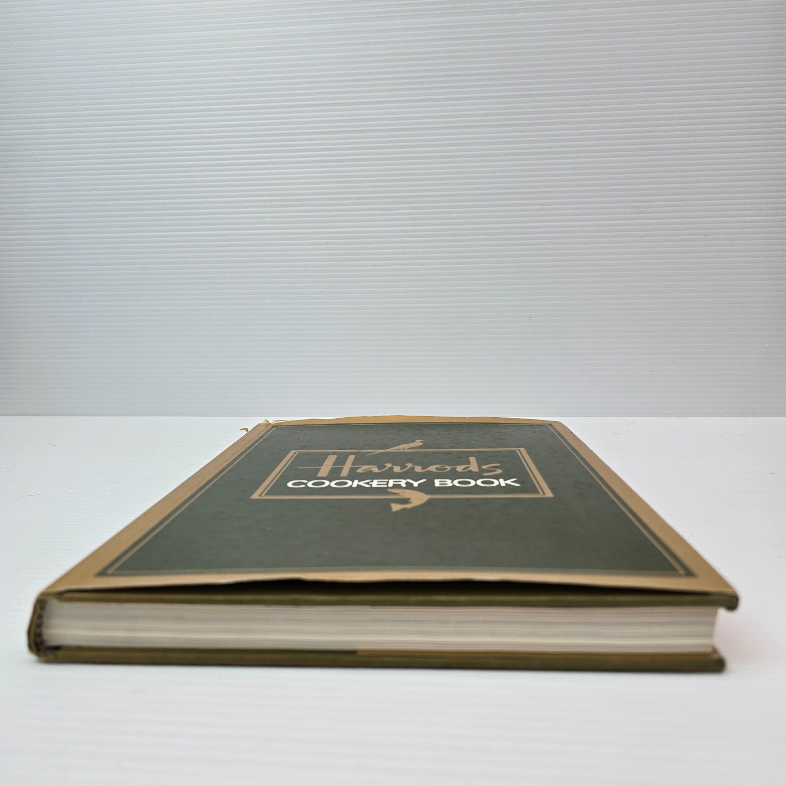 Harrods Cookery Book Hardcover Marilyn Aslani Fine Food Recipes Cooking Recipe