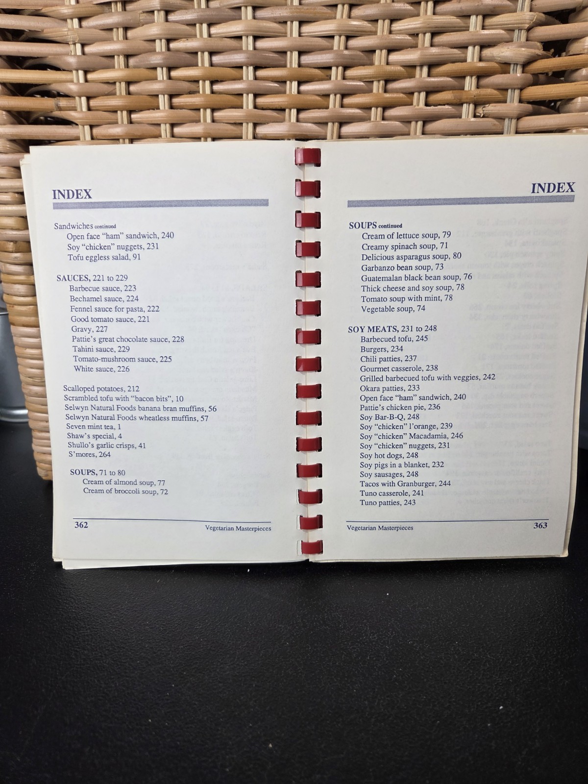 Vegetarian Masterpieces Cookbook Tracy & Bruton 1st 1988 Vintage 300+ Pages