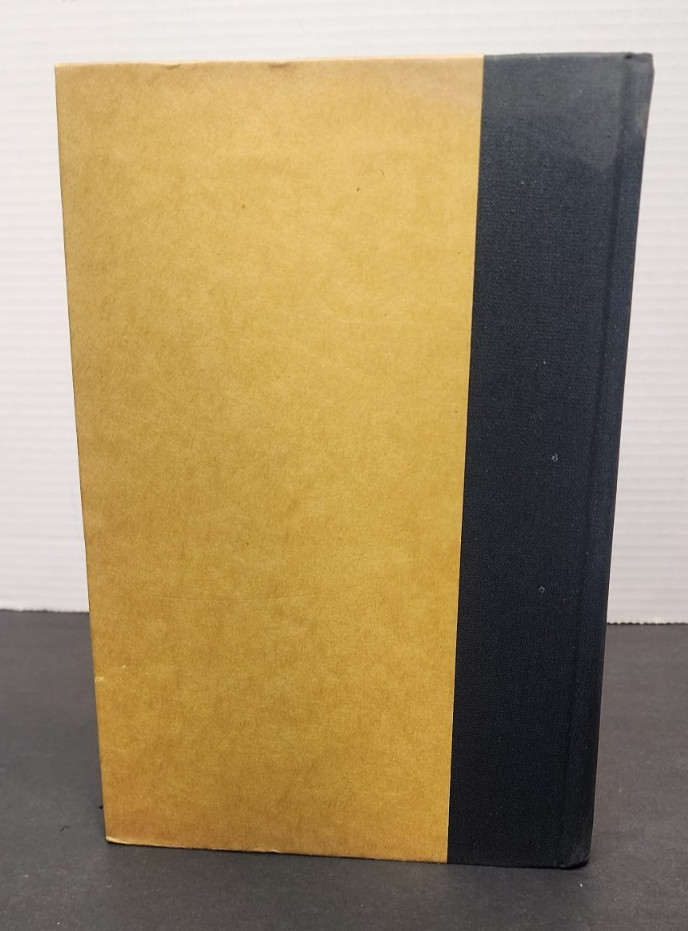 THE ENCYCLOPEDIA OF WITCHCRAFT AND DEMONOLOGY BY RUSSELL HOPE ROBBINS 1974 HC/DJ