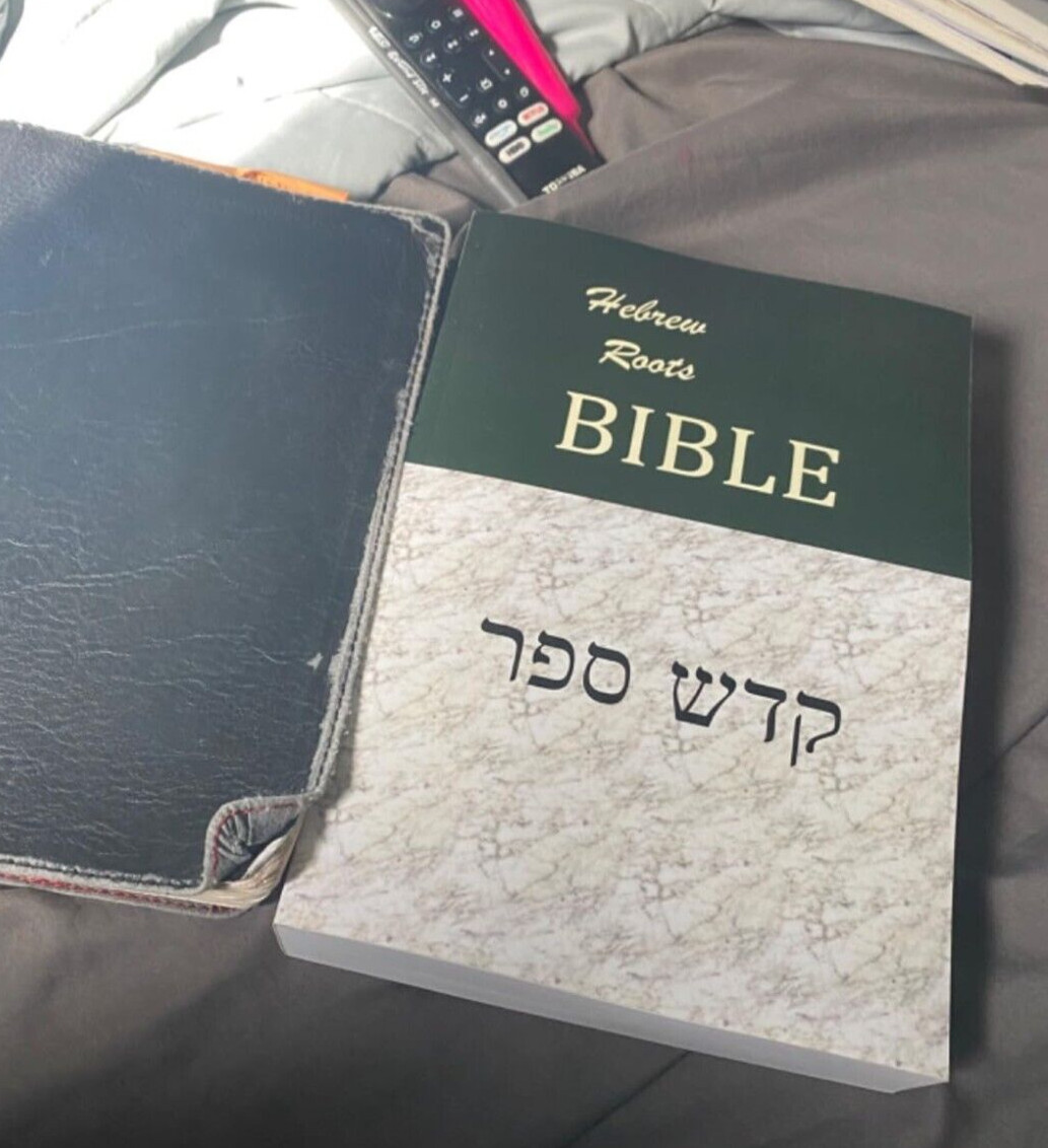 Hebrew Roots Bible -Qodesh Cepher Includes The New Testament Or Brit Chadasha