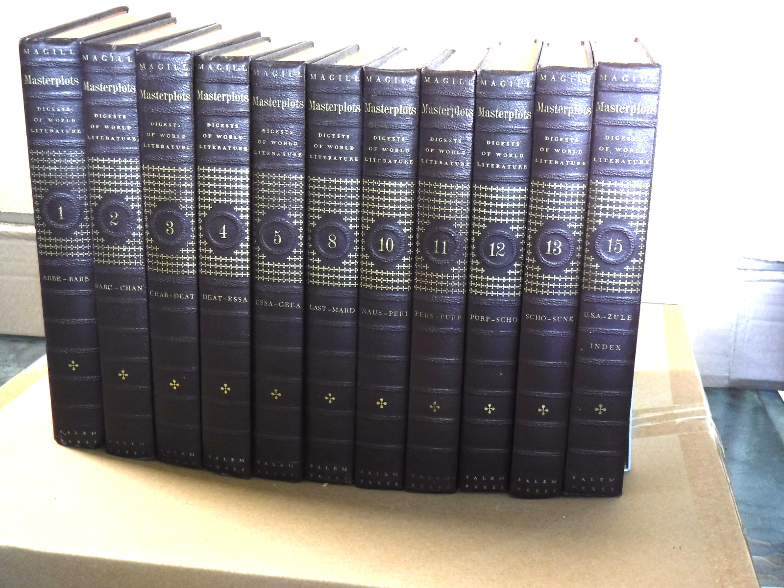 11 VOLUMES FRANK MAGILL”S MASTERPL0TS, MISSING 6,7,9,14 (HC)(P5484)