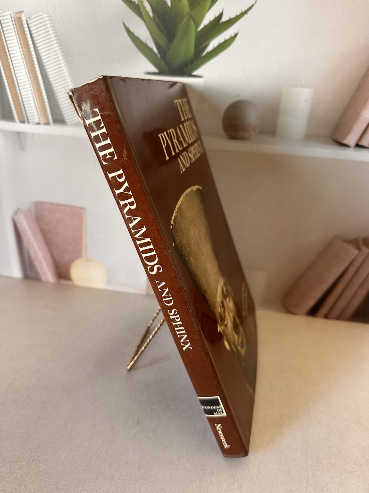 Desmond Stewart THE PYRAMIDS AND SPHINX 1978 Printing Egypt Under The Pharaohs