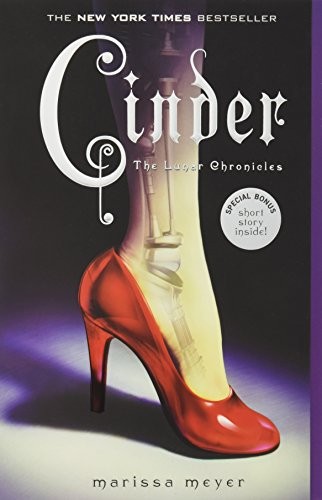 Cinder: Book One of the Lunar Chronicles by Meyer, Marissa