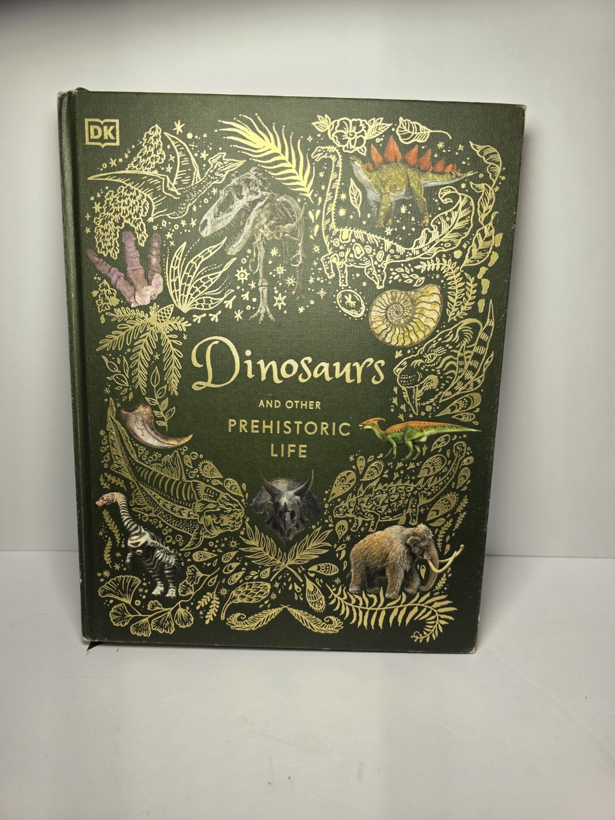 Dinosaurs and Other Prehistoric Life (DK Children’s Anthologies)
