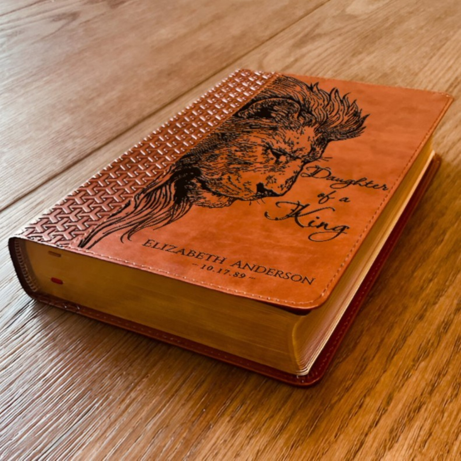 Personalized KJV Study Bible, Daughter of a King Lion Design, Name Engraved