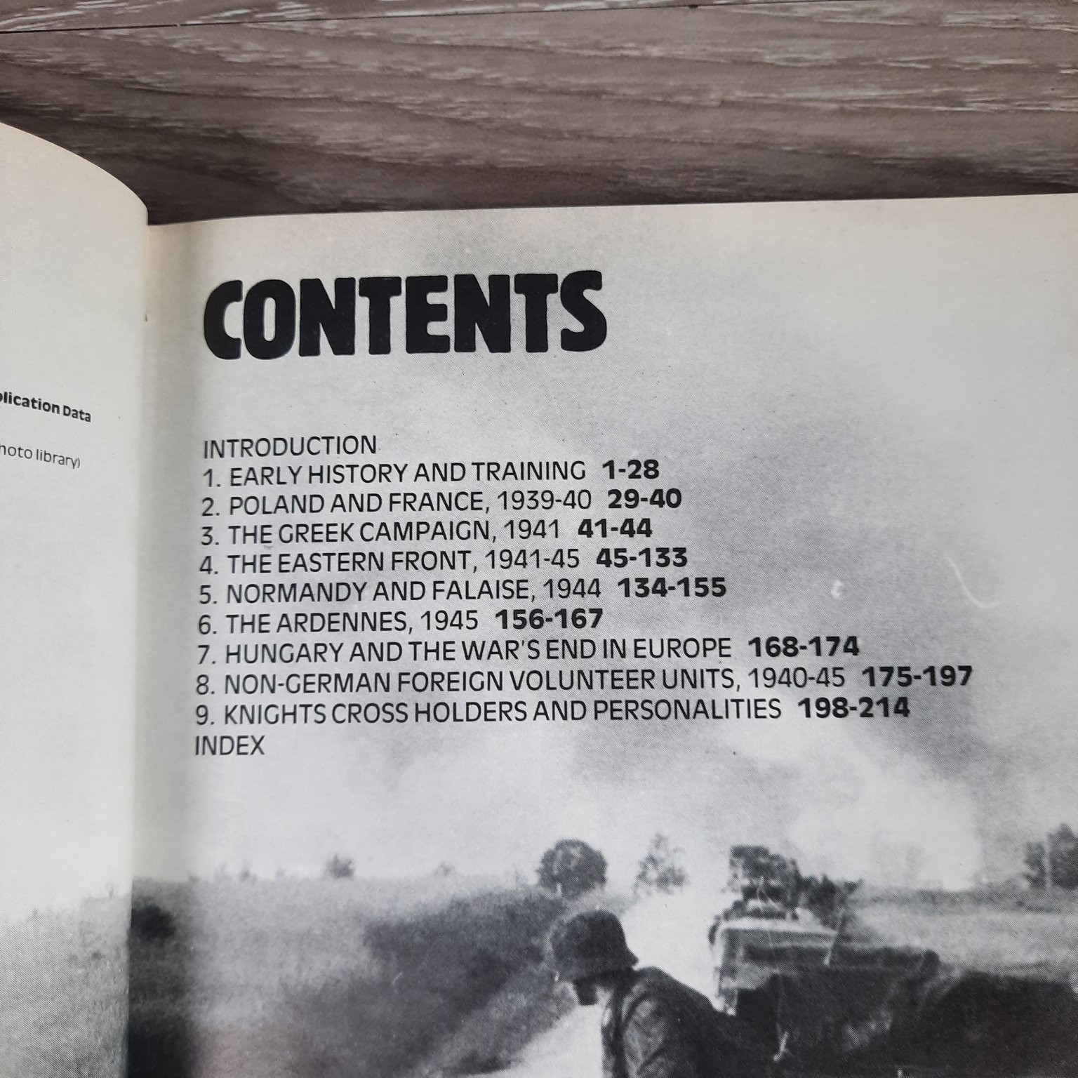 Waffen SS Brian L. Davis 1985 Blandford War Photo-Files Paperback