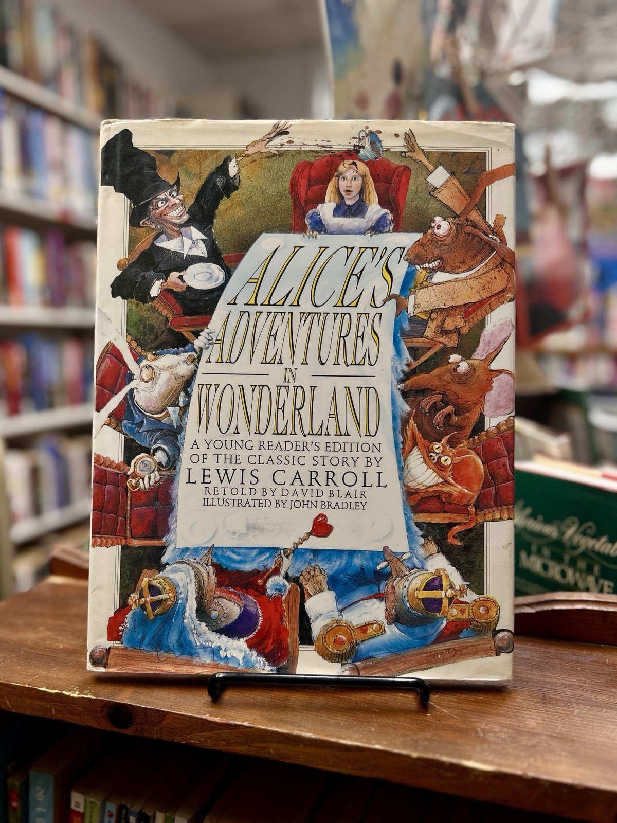 Alice in Wonderland Hardcover Lewis Carroll