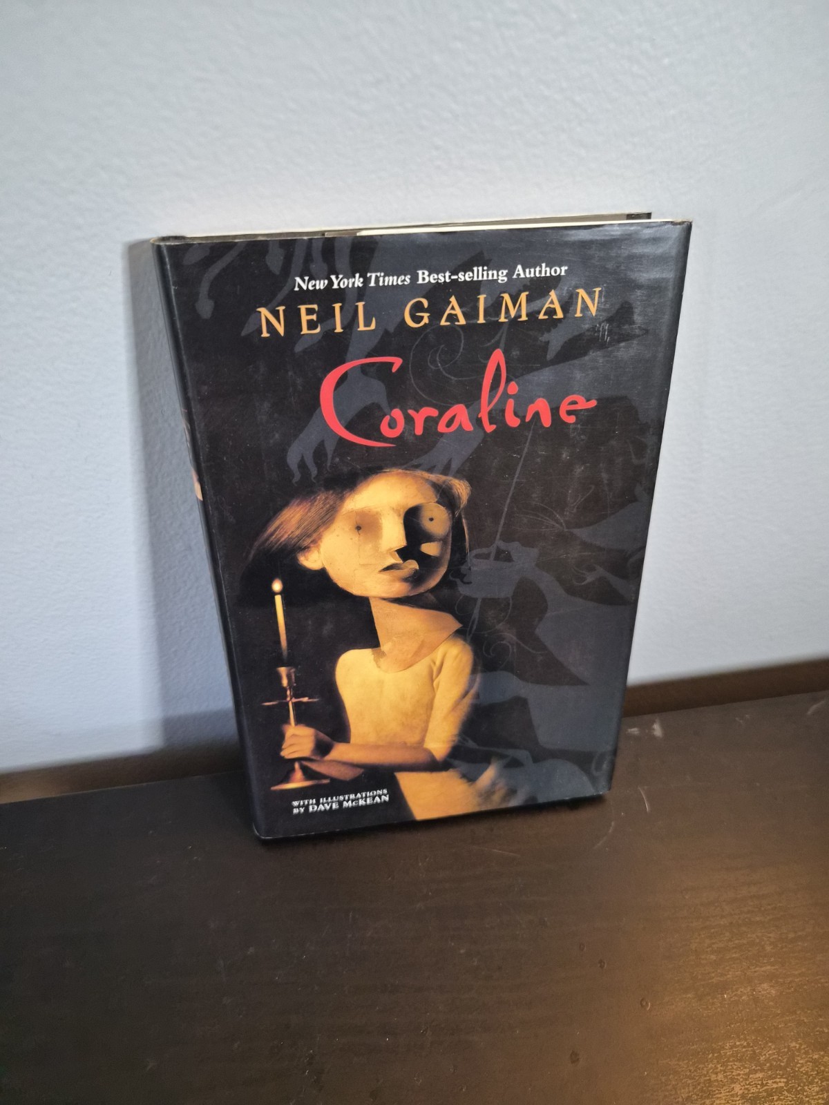 Coraline – Neil Gaiman – First Edition/6th Printing Hardcover
