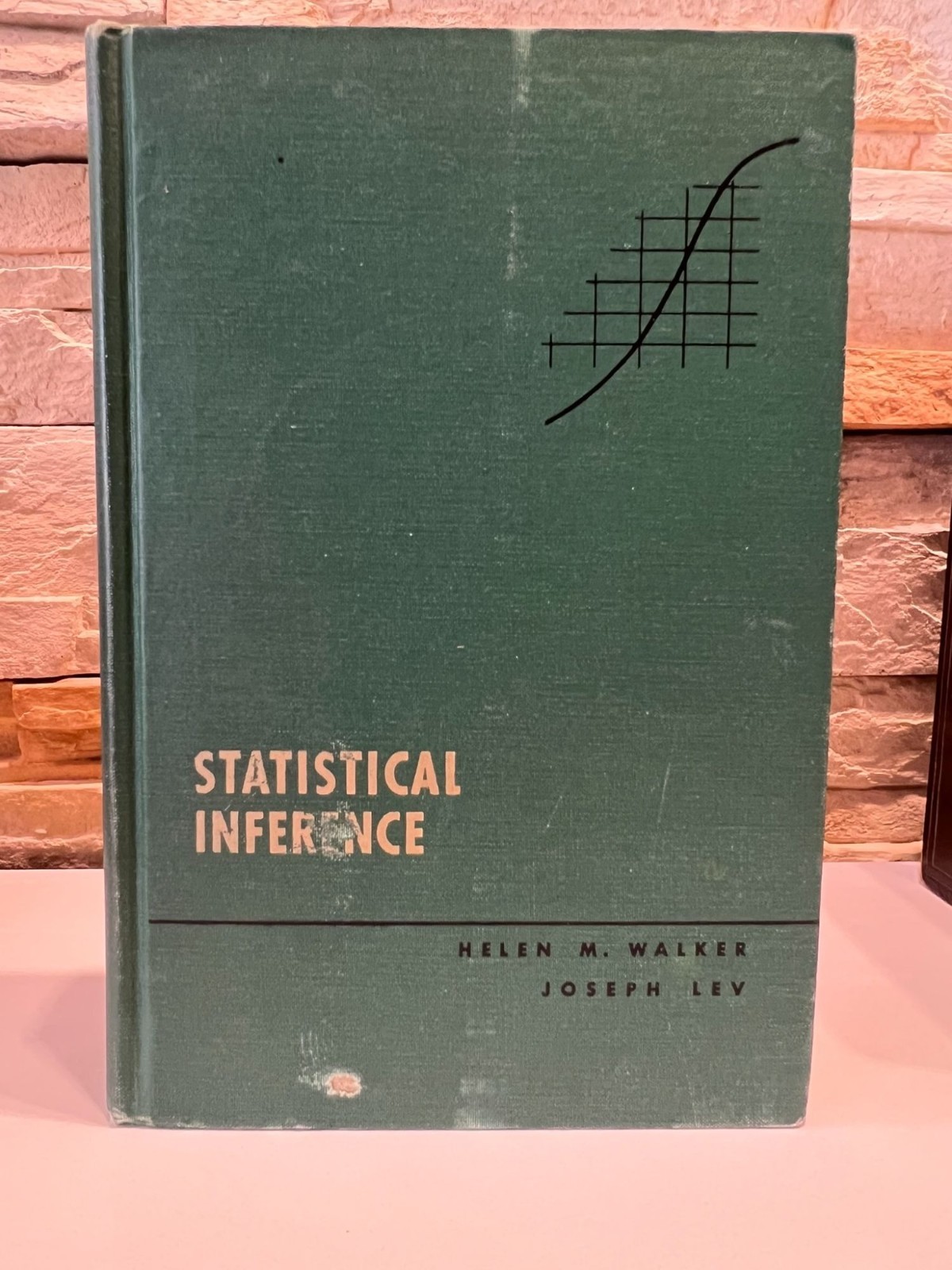 Statistical Inference Helen M. Walker & Joseph Lev 1953 Henry Holt And Company
