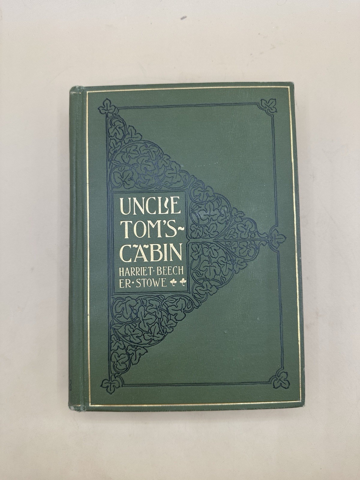 Antique 1897 Uncle Tom’s Cabin Thomas Crowell Gold Gilt Illustrated Toms Book