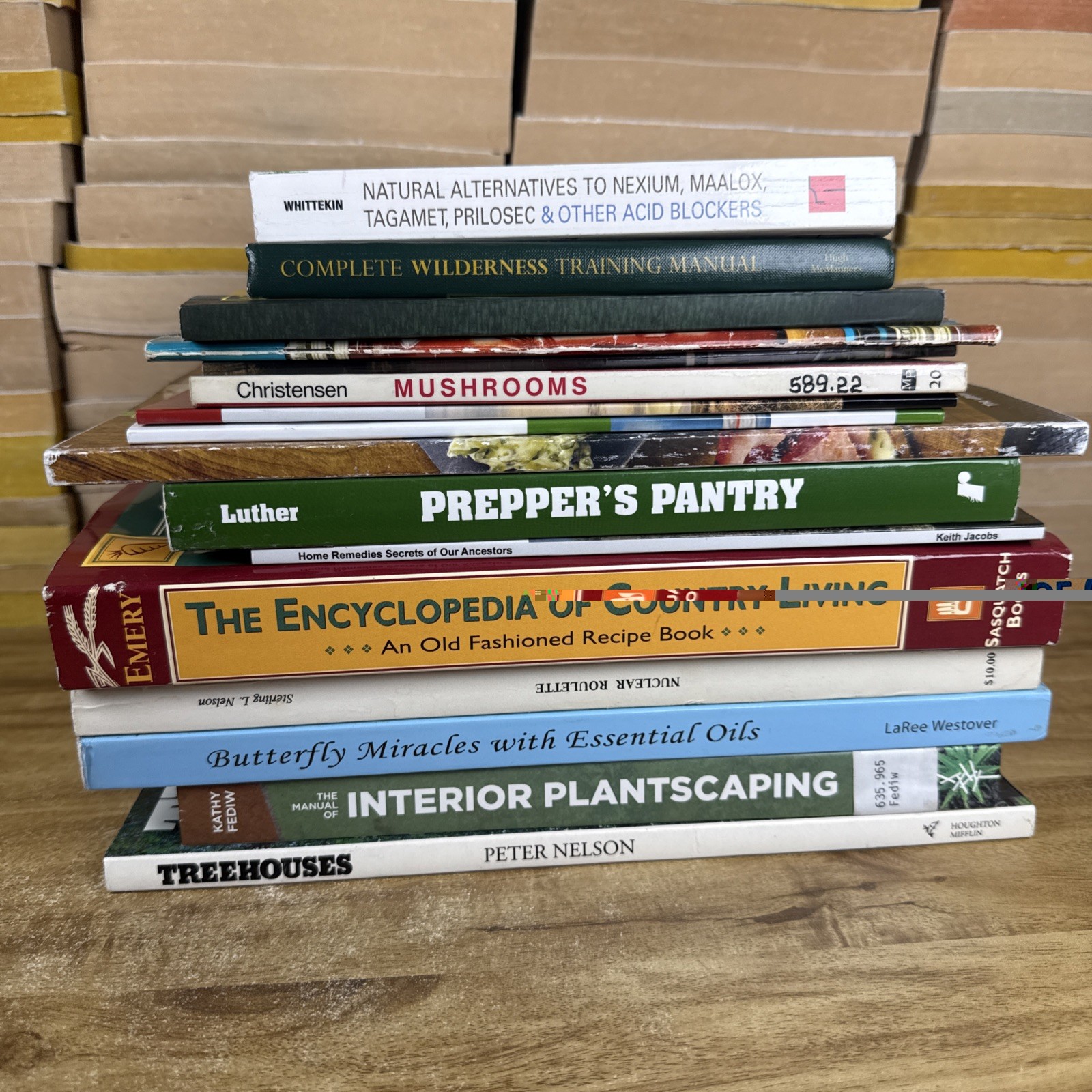 16 Book lot HOMESTEADING off-grid Preppers Pantry Plantscaping Country Living