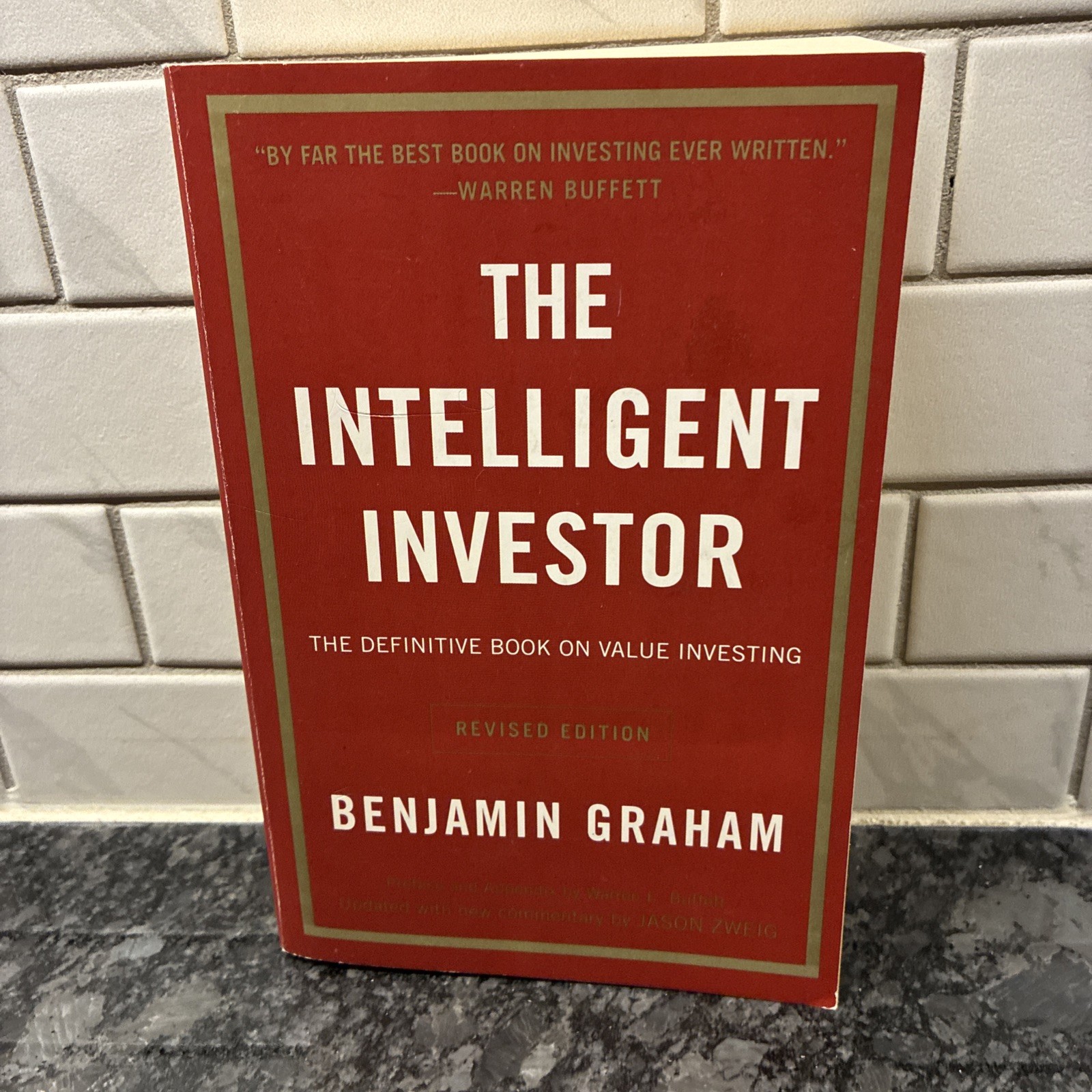 The Intelligent Investor Rev Ed.: The Definitive Book on Value Investing