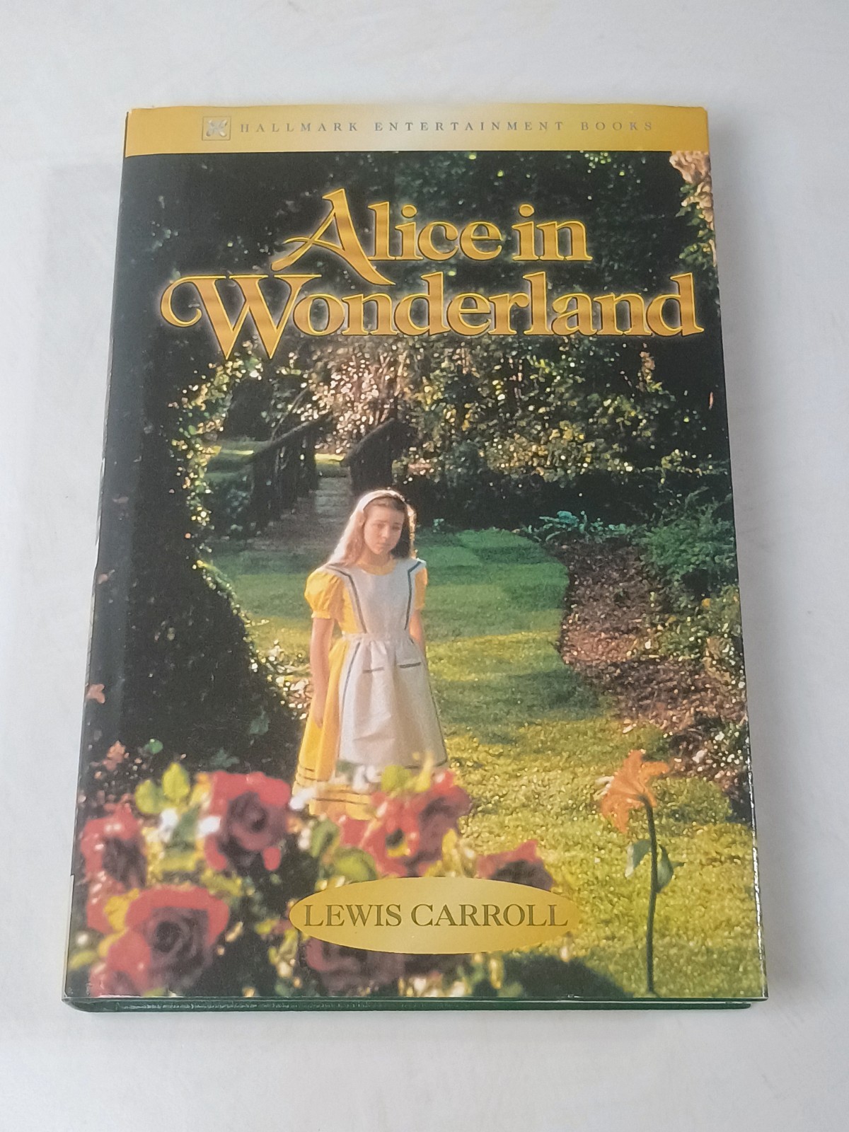 Hallmark Alice in Wonderland by Lewis Carroll /HC 1st Edition 1st Print 1999