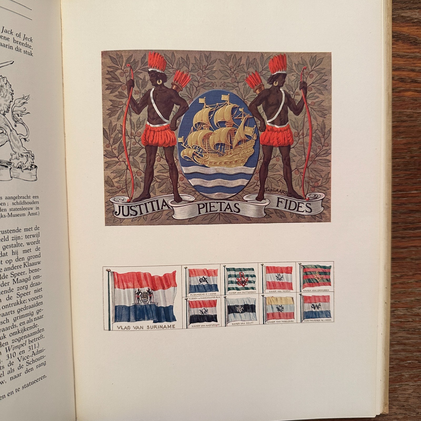 Arms, Flags and Seals of the Netherlands by T Van Der Laars 1913 Dutch HC GOOD