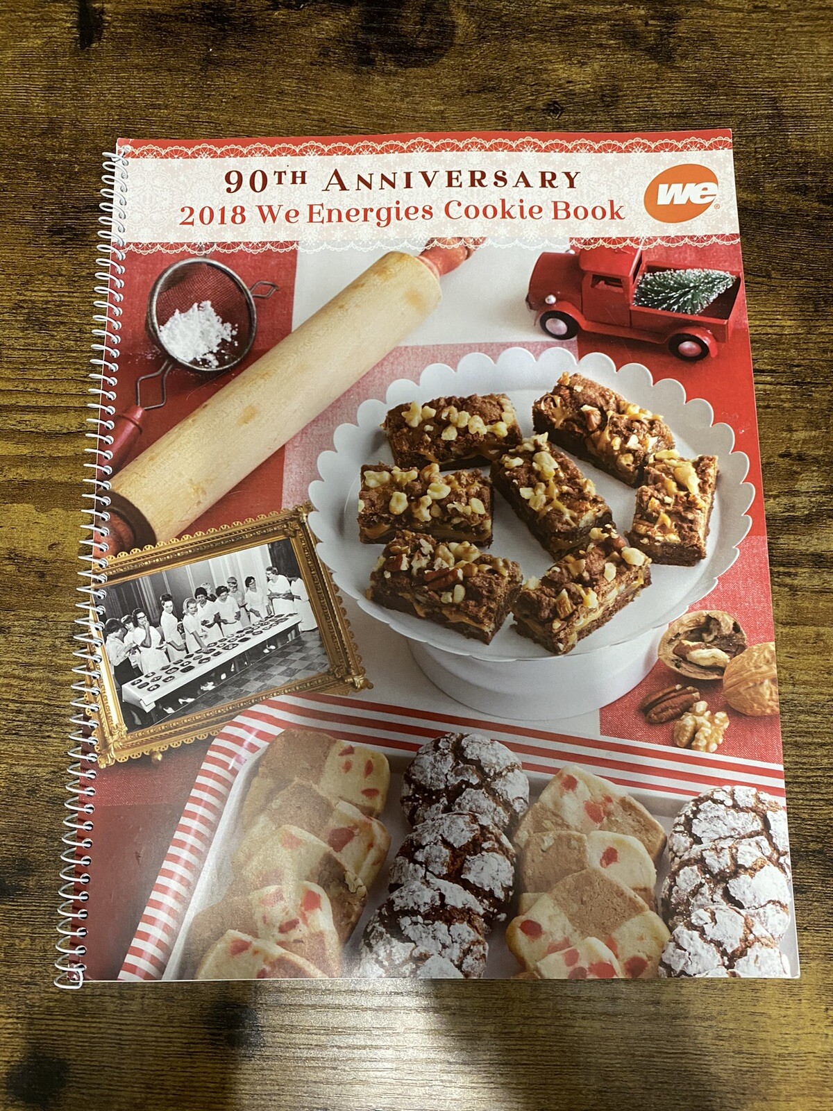 Vintage 2018 90th Anniversary We Energies Cookie Cookbook Recipes Cook Book