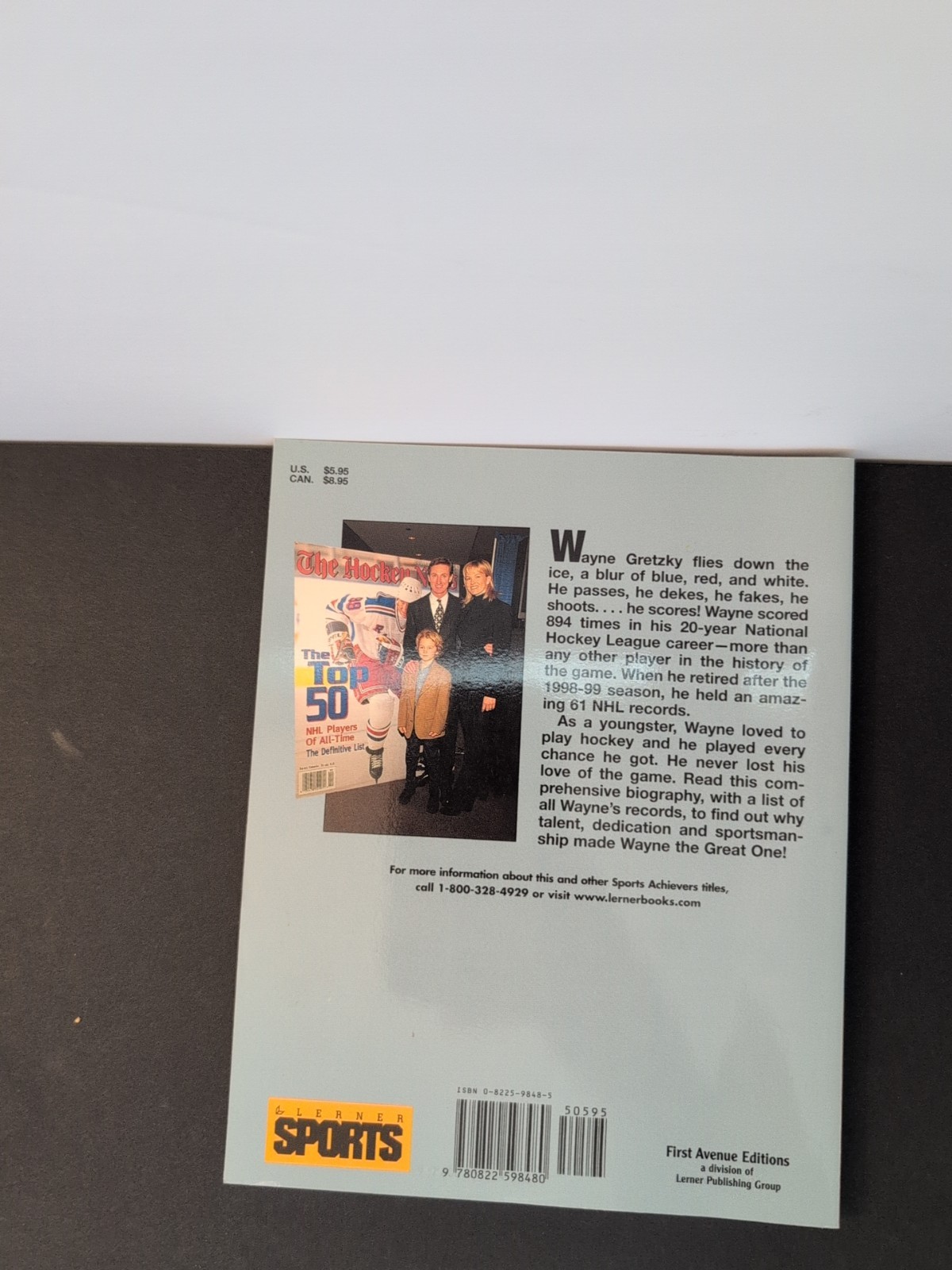 Wayne Gretzky : Hockey Great by Thomas R. Raber (2000, Paperback)