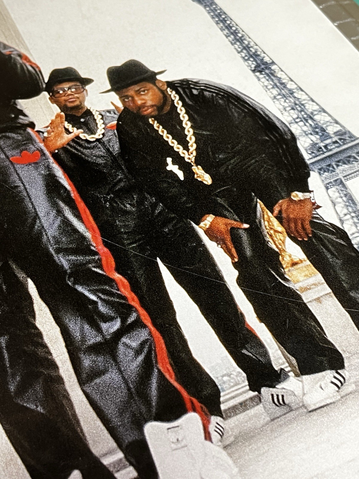 Ice Cold A Hip-Hop Jewelry History – Hardcover Book by Tobak Vikki