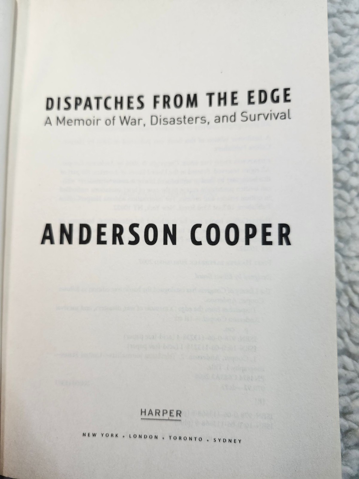 Anderson Cooper Dispatches From The Edge Paperback Memoir Harper 2007 Used PB