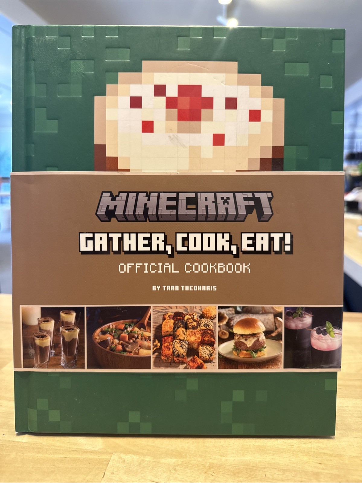 Minecraft Gather Cook Eat Official Cookbook Gaming (22c)