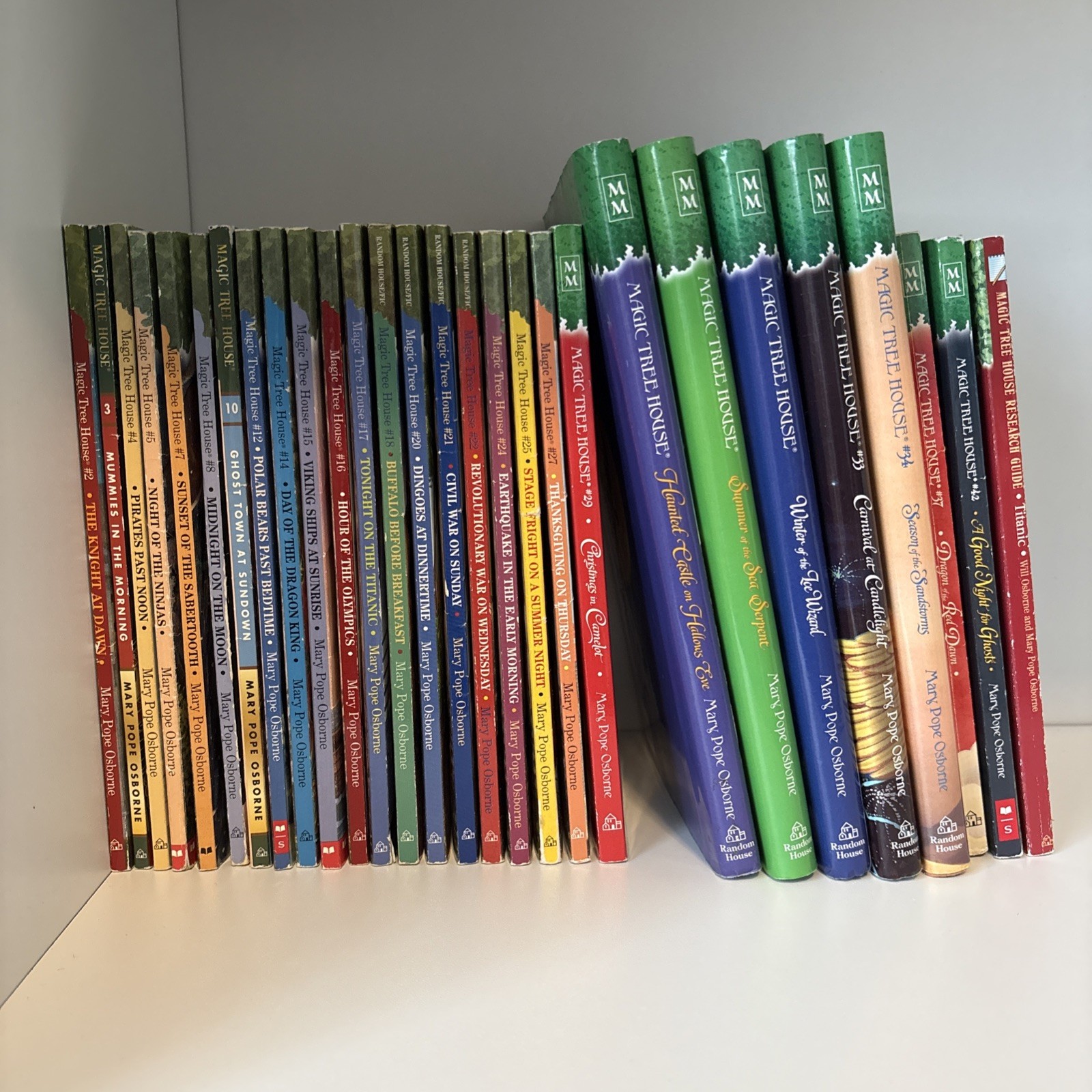 MAGIC TREE HOUSE 28 Books! By Mary Osborne