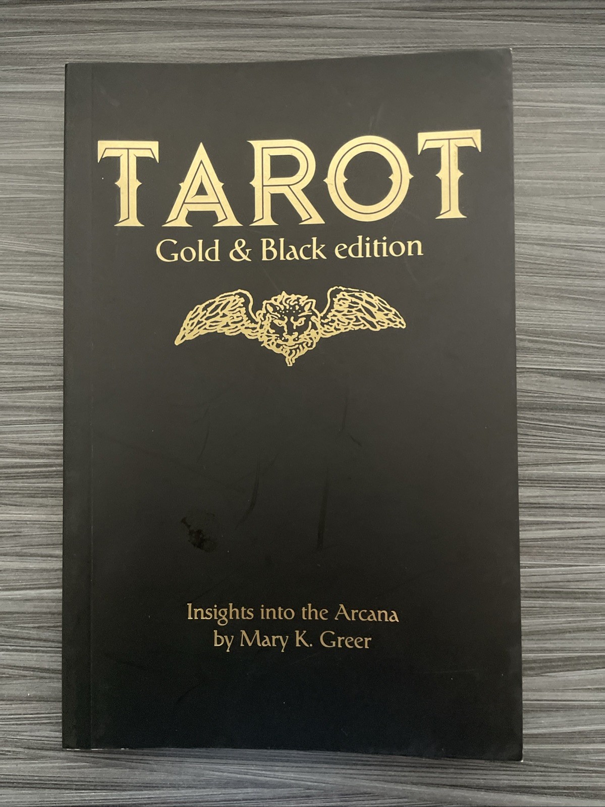 Tarot Black And Gold Edition – Lo Scarabeo – 128 Pages Guidebook – Book Only