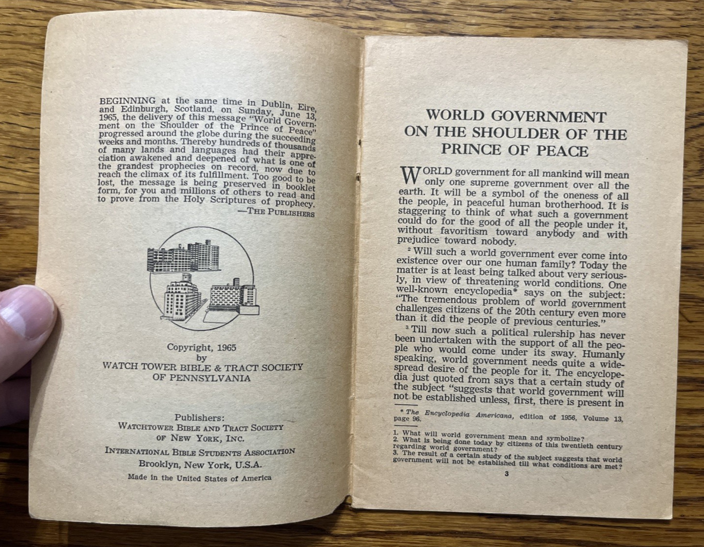 Lot of 5 Vintage Watchtower Booklets 1960s-70s, Kingdom, Government, The Word