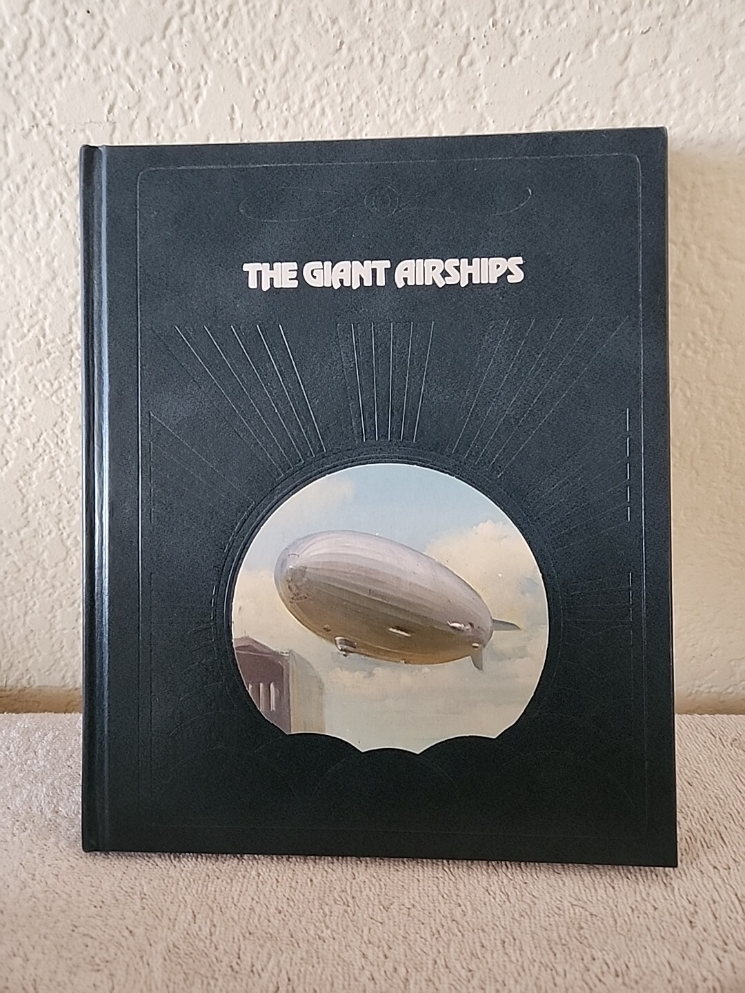 The Epic Of Flight – The Giant Airships, Time-Life Books, 180 pages, HC