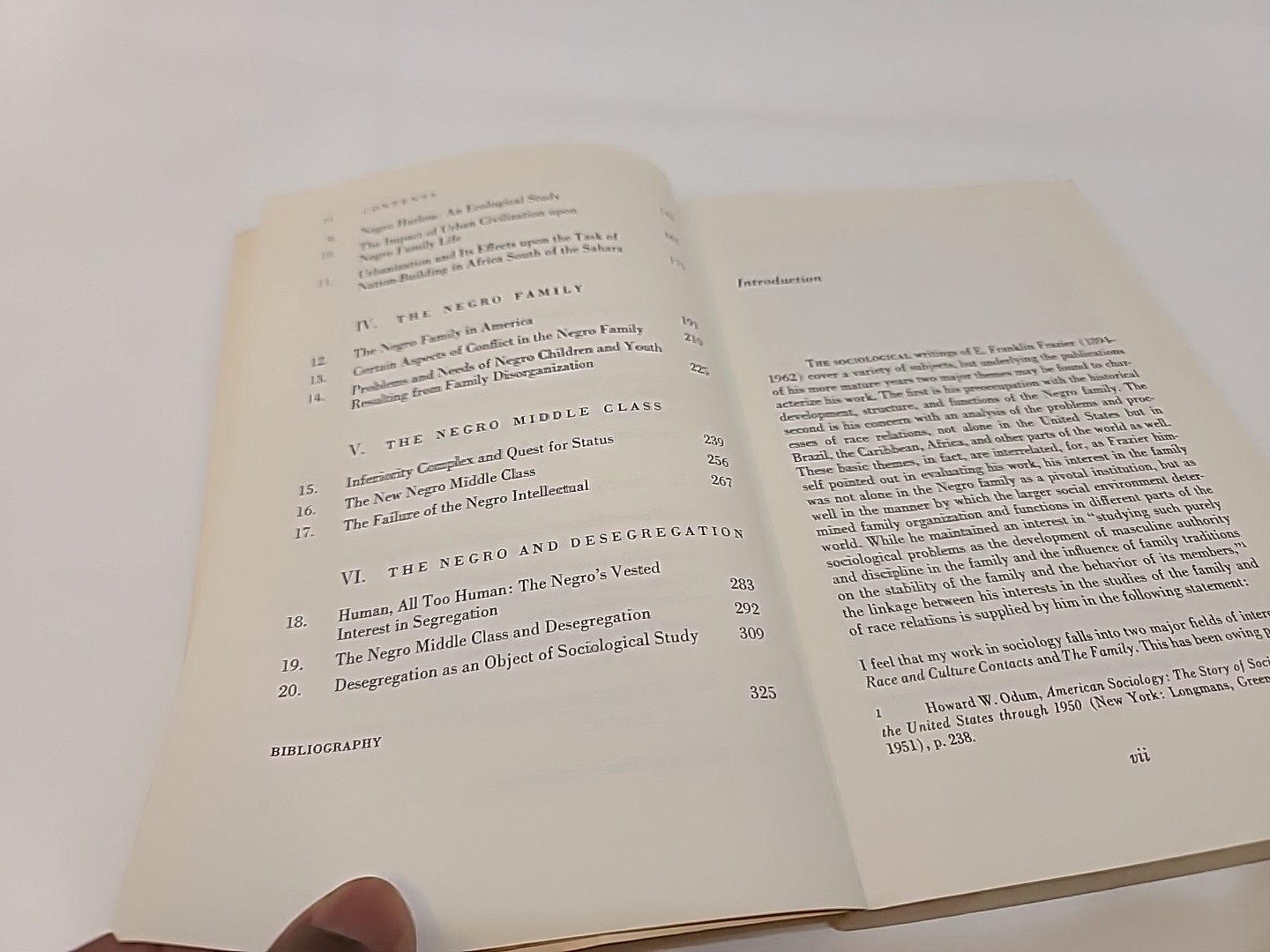 On Race Relations (Heritage of Society), Frazier, Edward Franklin Paperback 1968