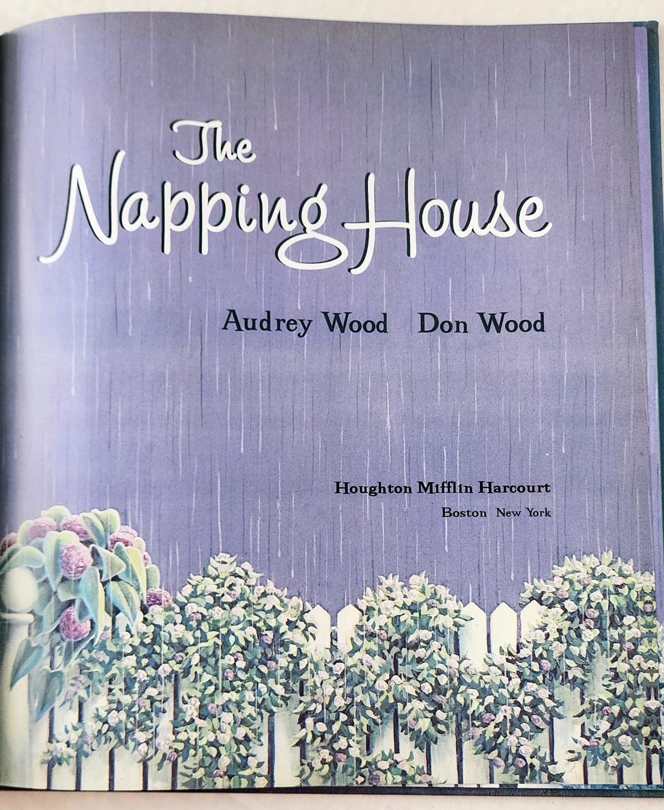 The Napping House Audrey Wood Don Wood HC Picture Book 32 Pages