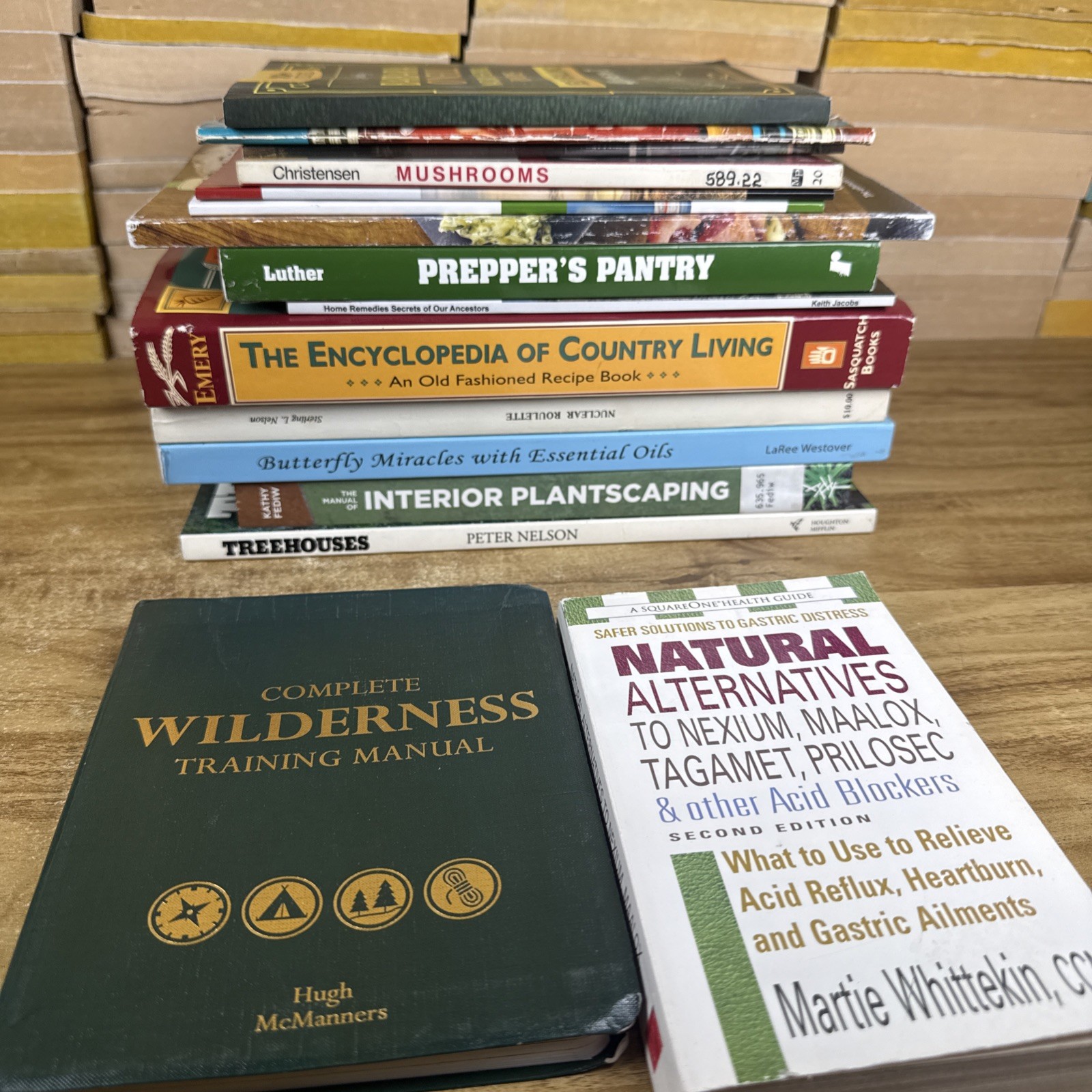 16 Book lot HOMESTEADING off-grid Preppers Pantry Plantscaping Country Living